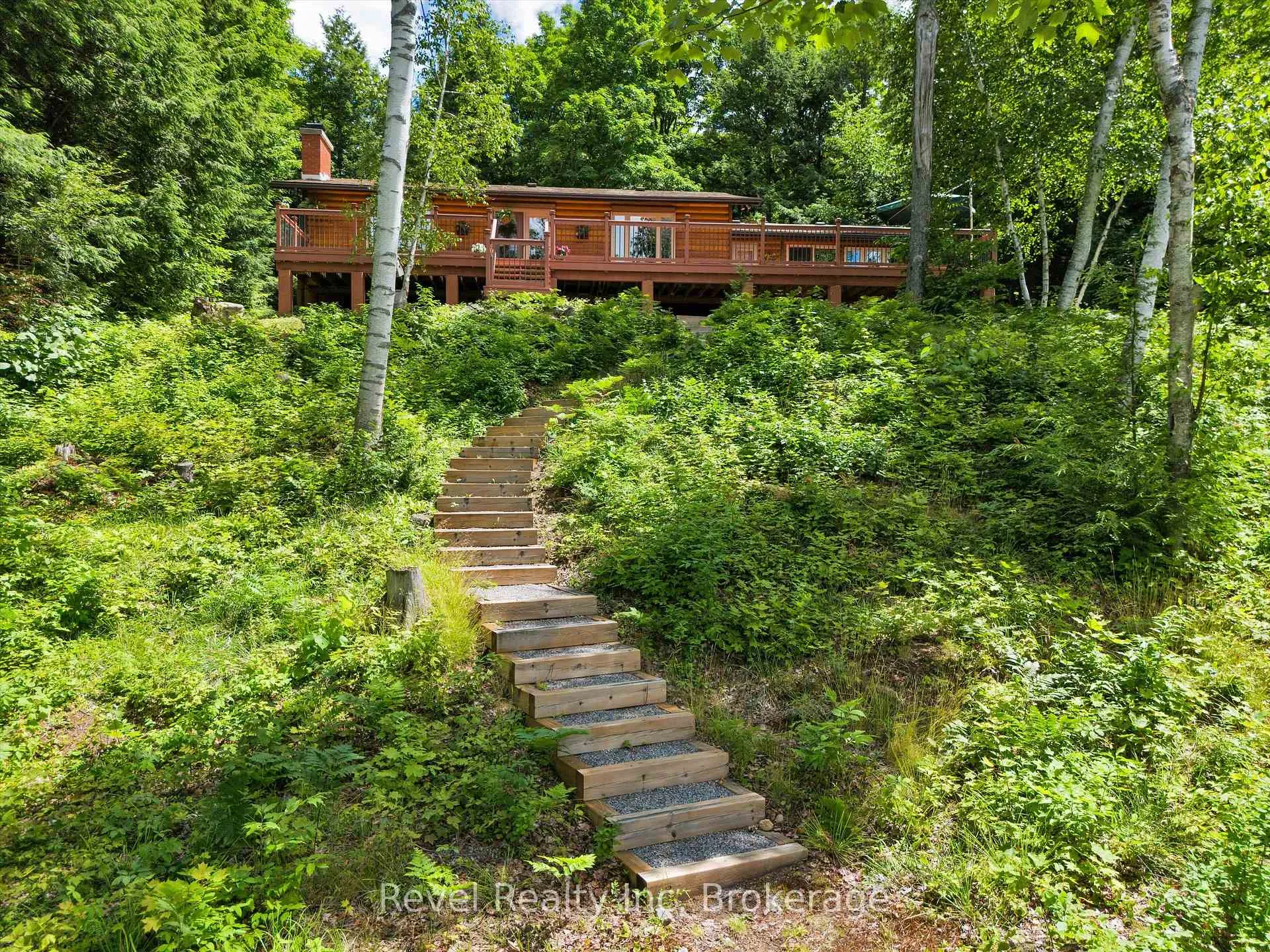 Photo 28 of 1022 Bird Lake Crescent, Bracebridge, Oakley — HOMEH
