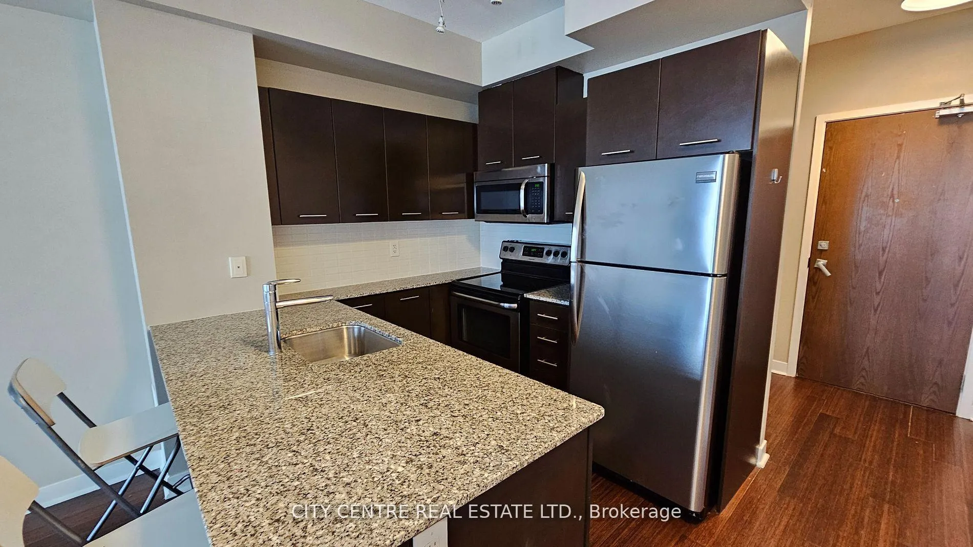Front of Unit 710, 365 Prince Of Wales Drive