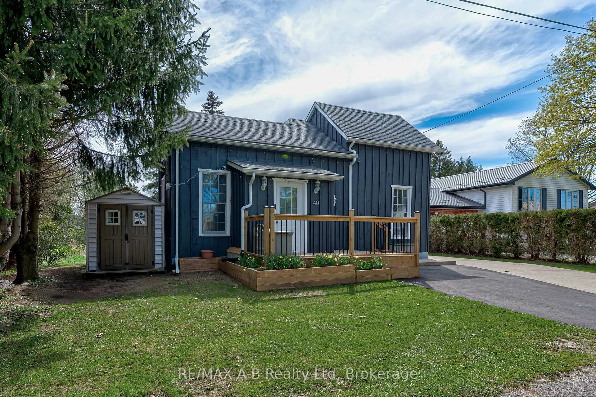 Photo 2 of 40 Blenheim Street, West Perth, Mitchell — HOMEH