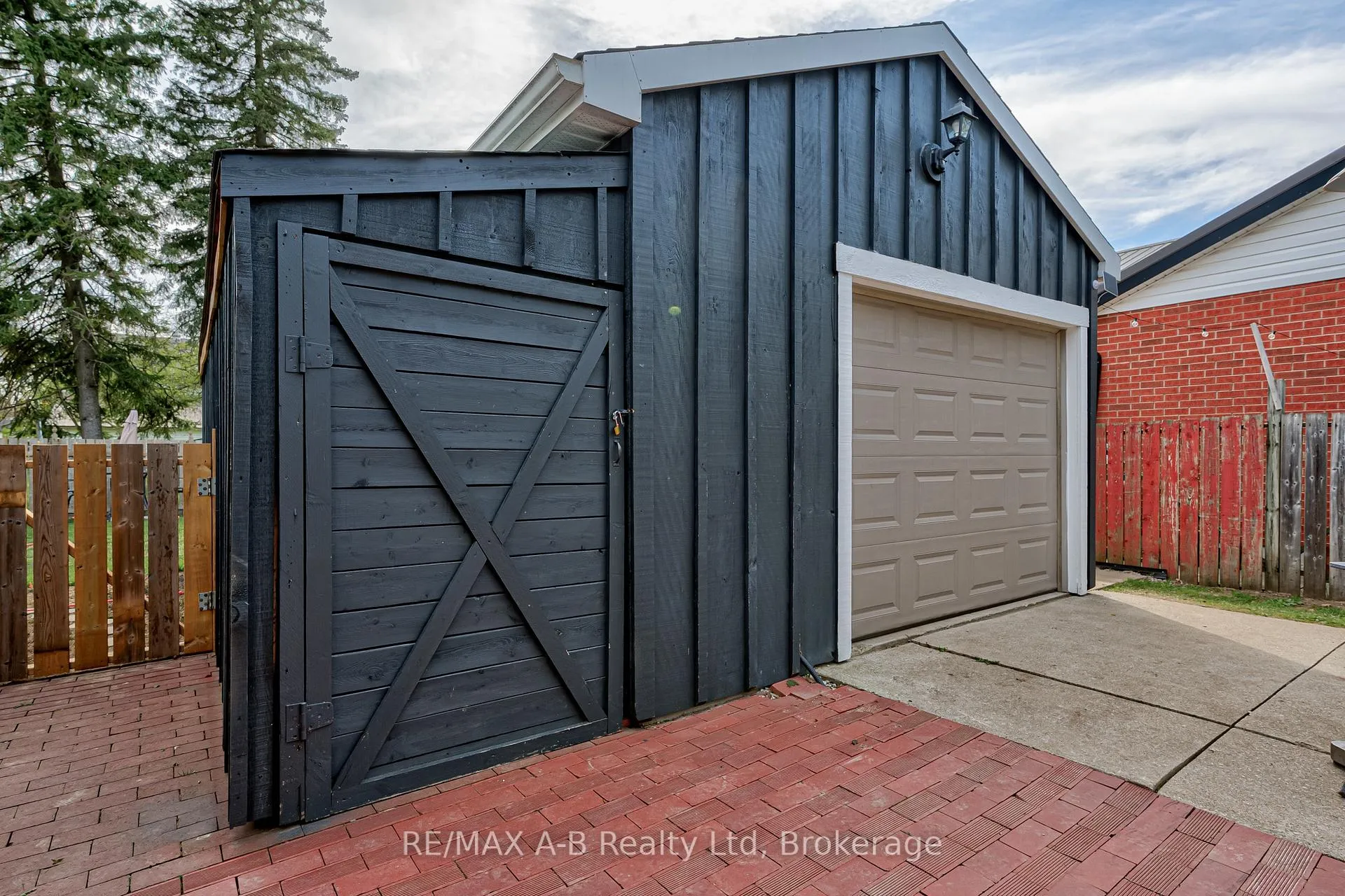 Photo 56 of 40 Blenheim Street, West Perth, Mitchell — HOMEH
