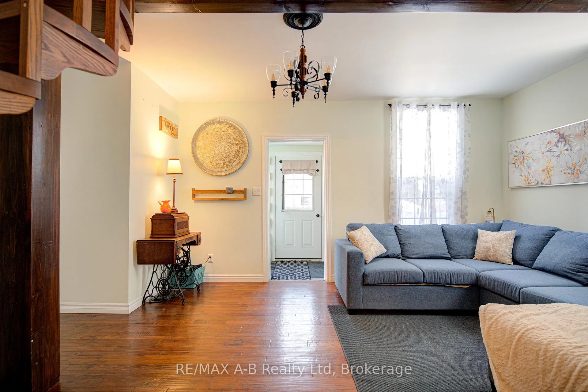 Photo 11 of 40 Blenheim Street, West Perth, Mitchell — HOMEH