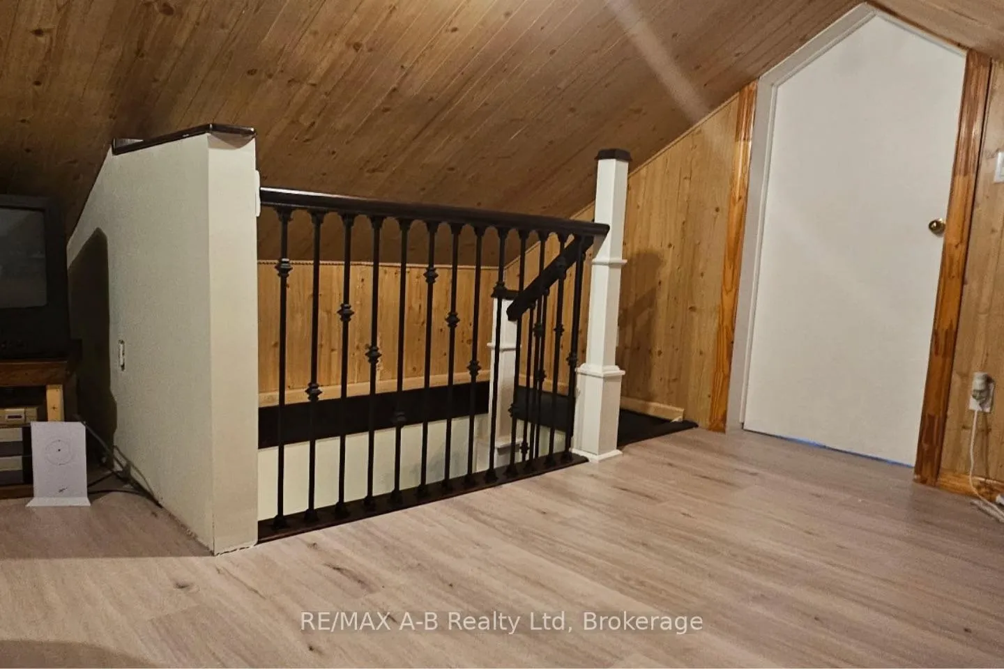 Photo 42 of 40 Blenheim Street, West Perth, Mitchell — HOMEH