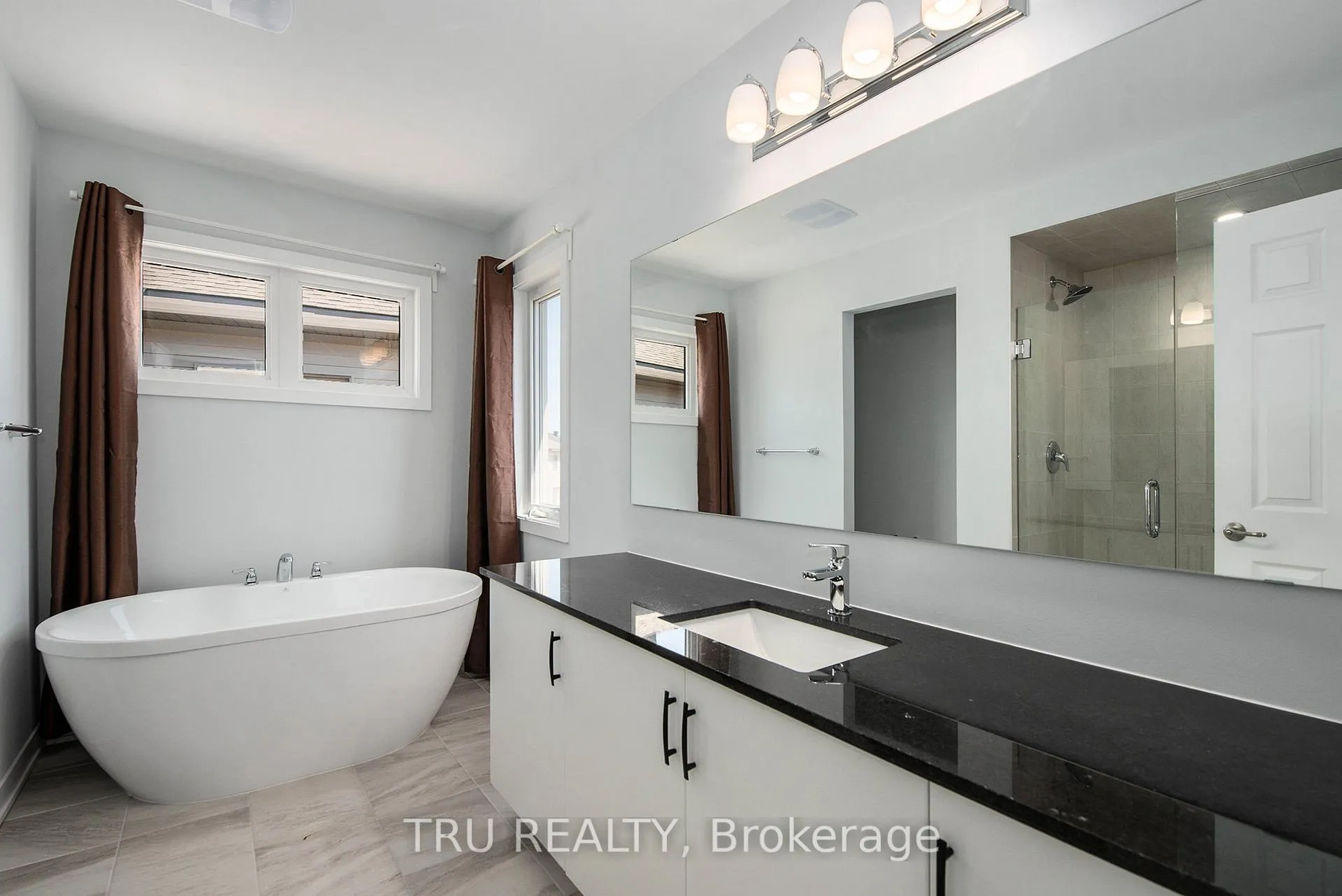 Photo 15 of 813 Crossgate Street, Ottawa, Barrhaven - Stonebridge — HOMEH