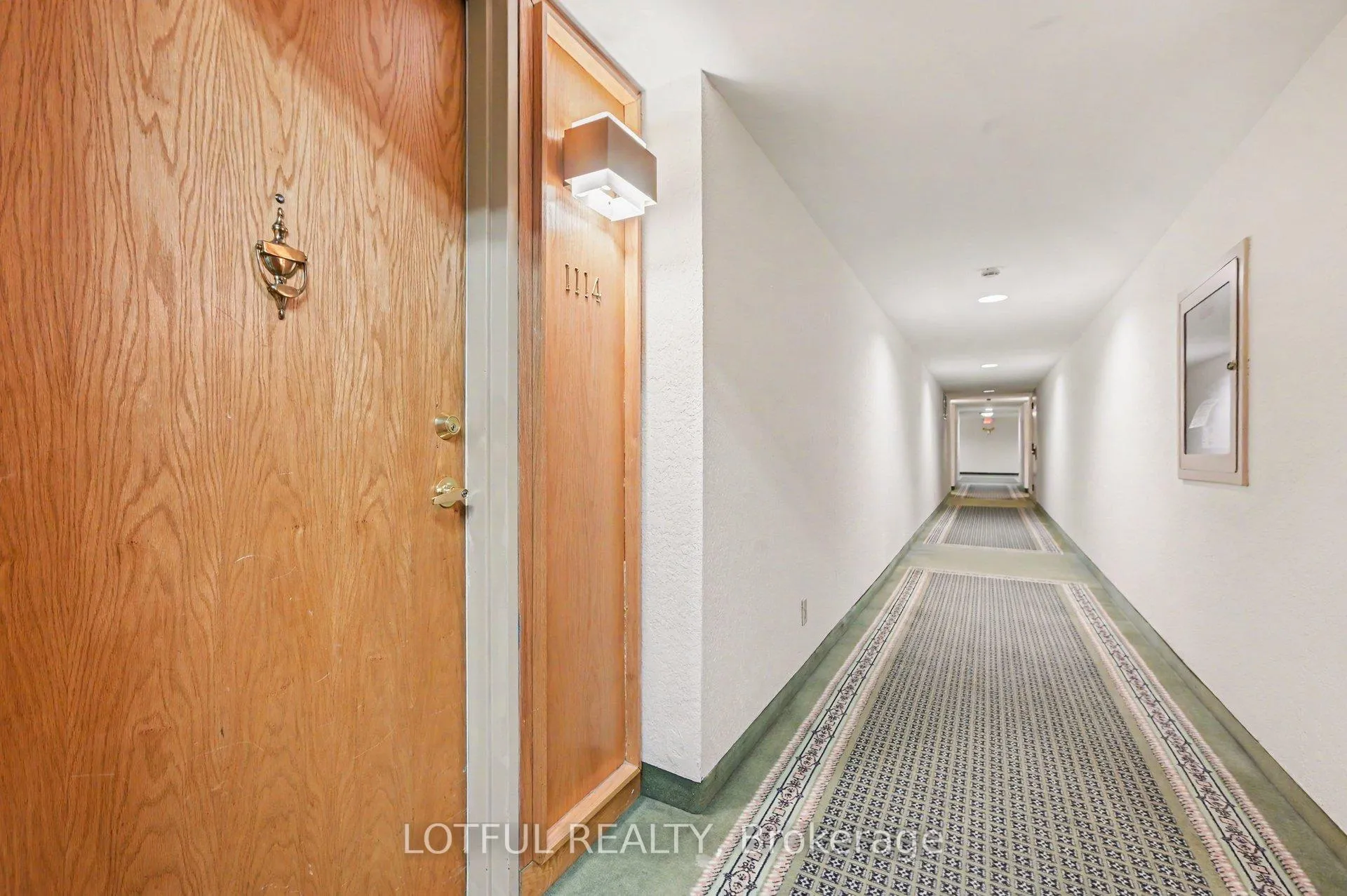 Photo 2 of Unit 1114, 2871 Richmond Road, Ottawa, Britannia Heights — HOMEH