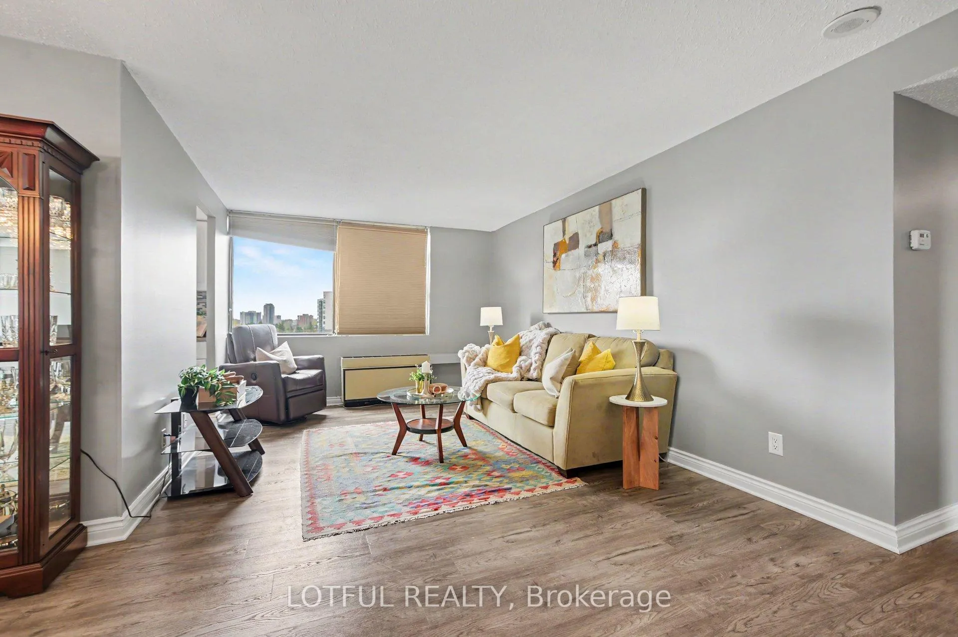 Photo 5 of Unit 1114, 2871 Richmond Road, Ottawa, Britannia Heights — HOMEH