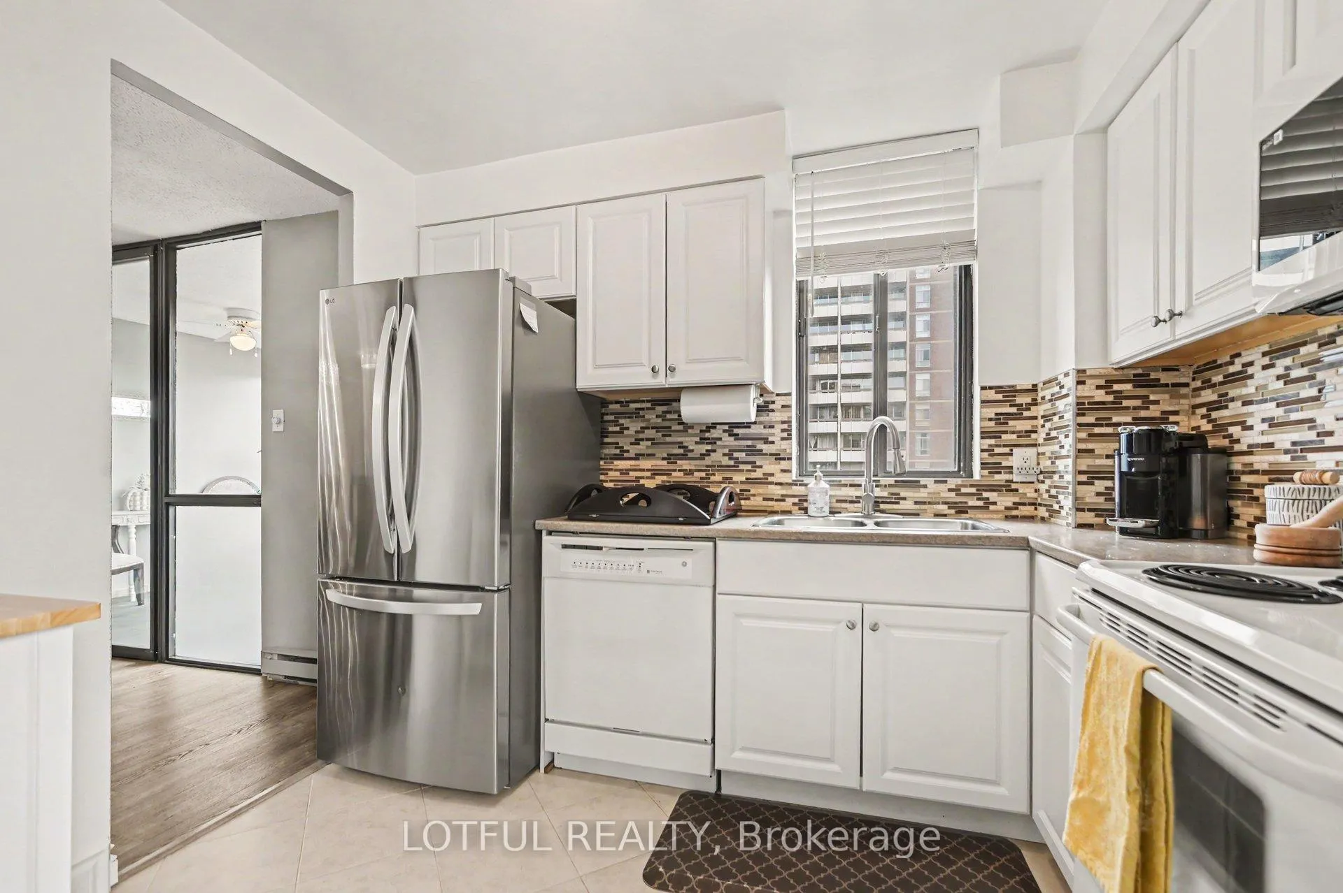 Photo 13 of Unit 1114, 2871 Richmond Road, Ottawa, Britannia Heights — HOMEH