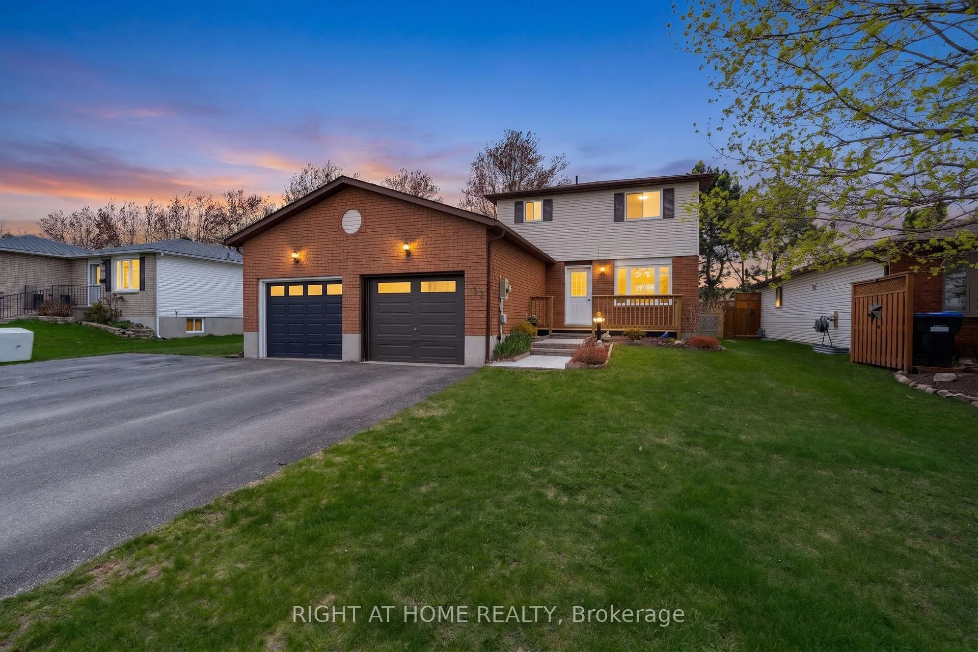 Photo 1 of 732 Frazer Drive S, Midland — HOMEH