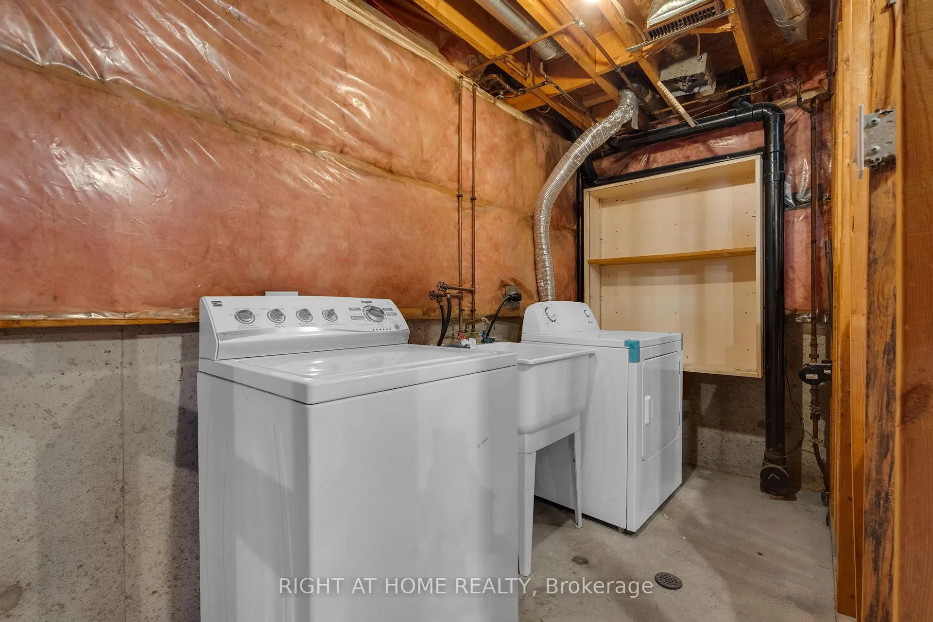 Photo 22 of 732 Frazer Drive S, Midland — HOMEH