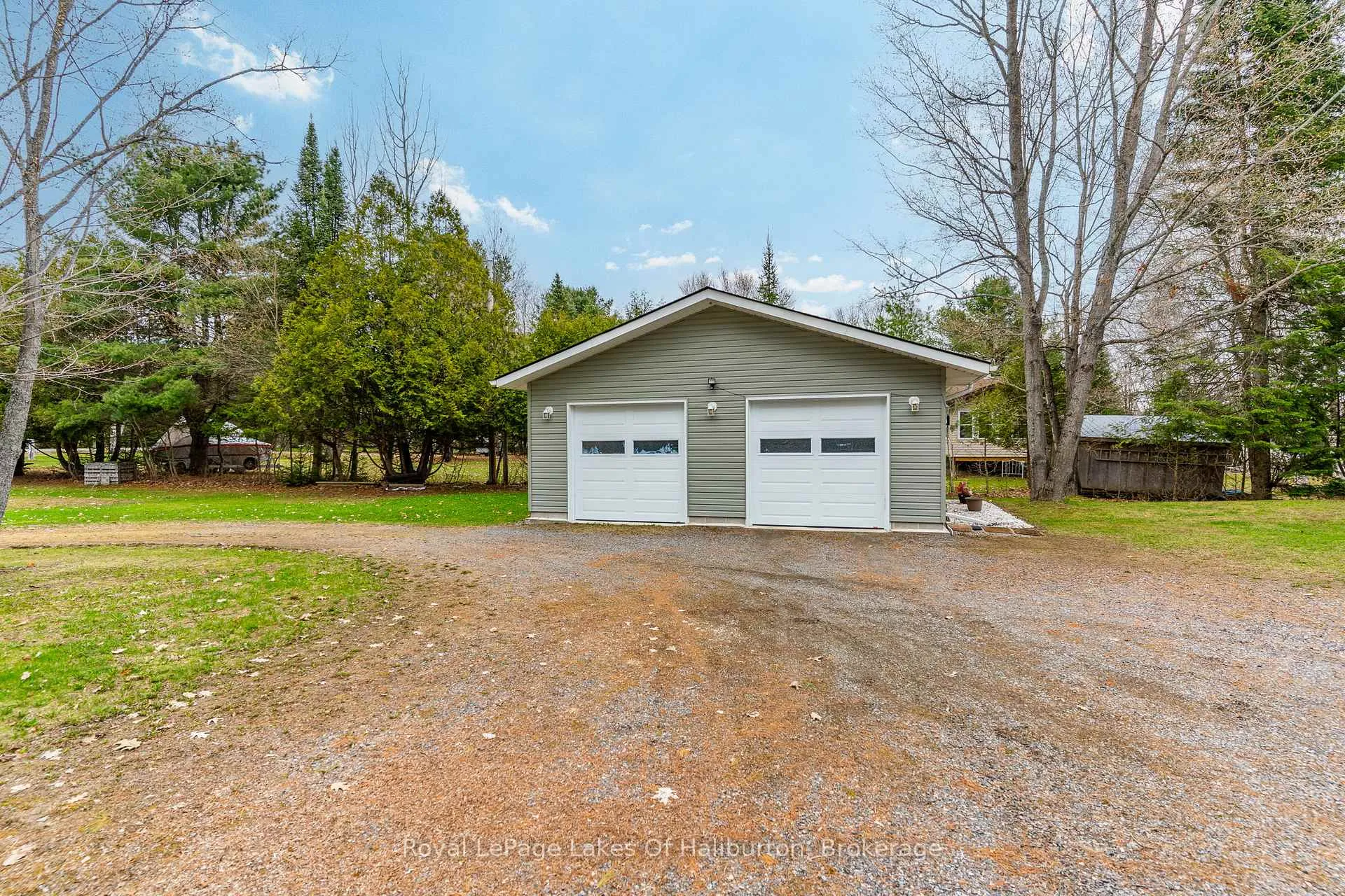 Photo 9 of 1384 North Shore Road, Algonquin Highlands, Stanhope — HOMEH