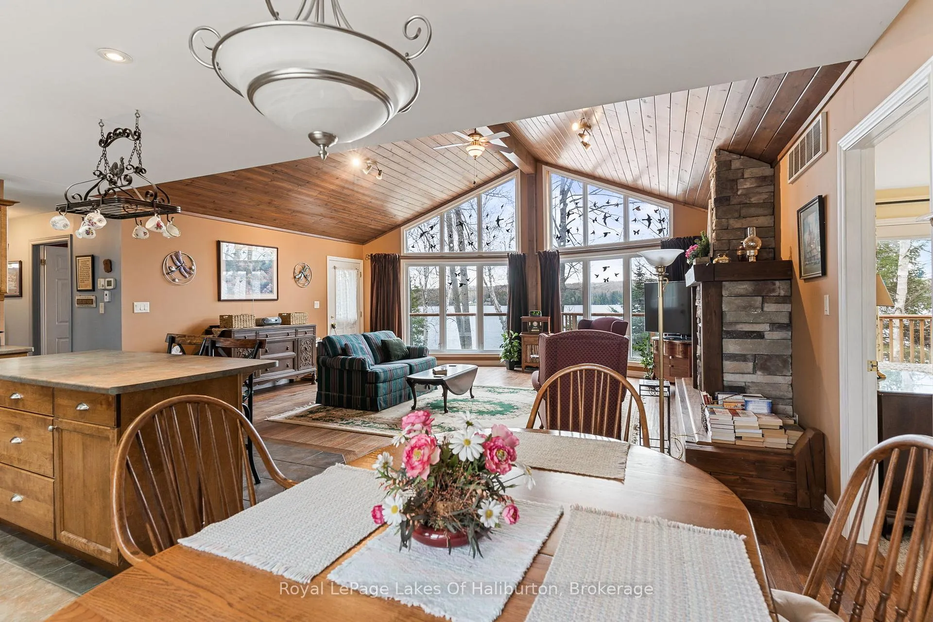 Photo 12 of 1384 North Shore Road, Algonquin Highlands, Stanhope — HOMEH