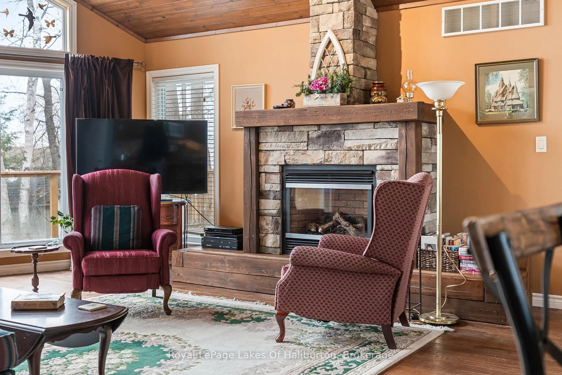 Photo 17 of 1384 North Shore Road, Algonquin Highlands, Stanhope — HOMEH