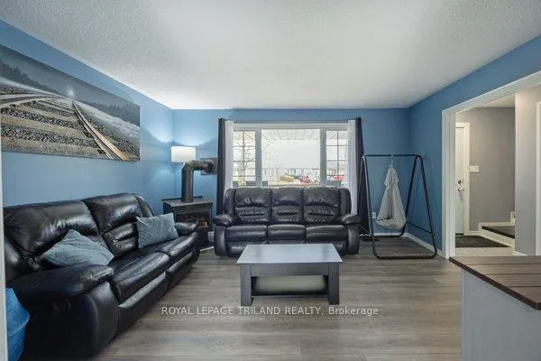 Photo 8 of 14 Sanders Court, St. Thomas — HOMEH