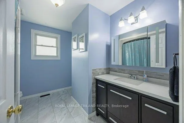 Photo 20 of 14 Sanders Court, St. Thomas — HOMEH