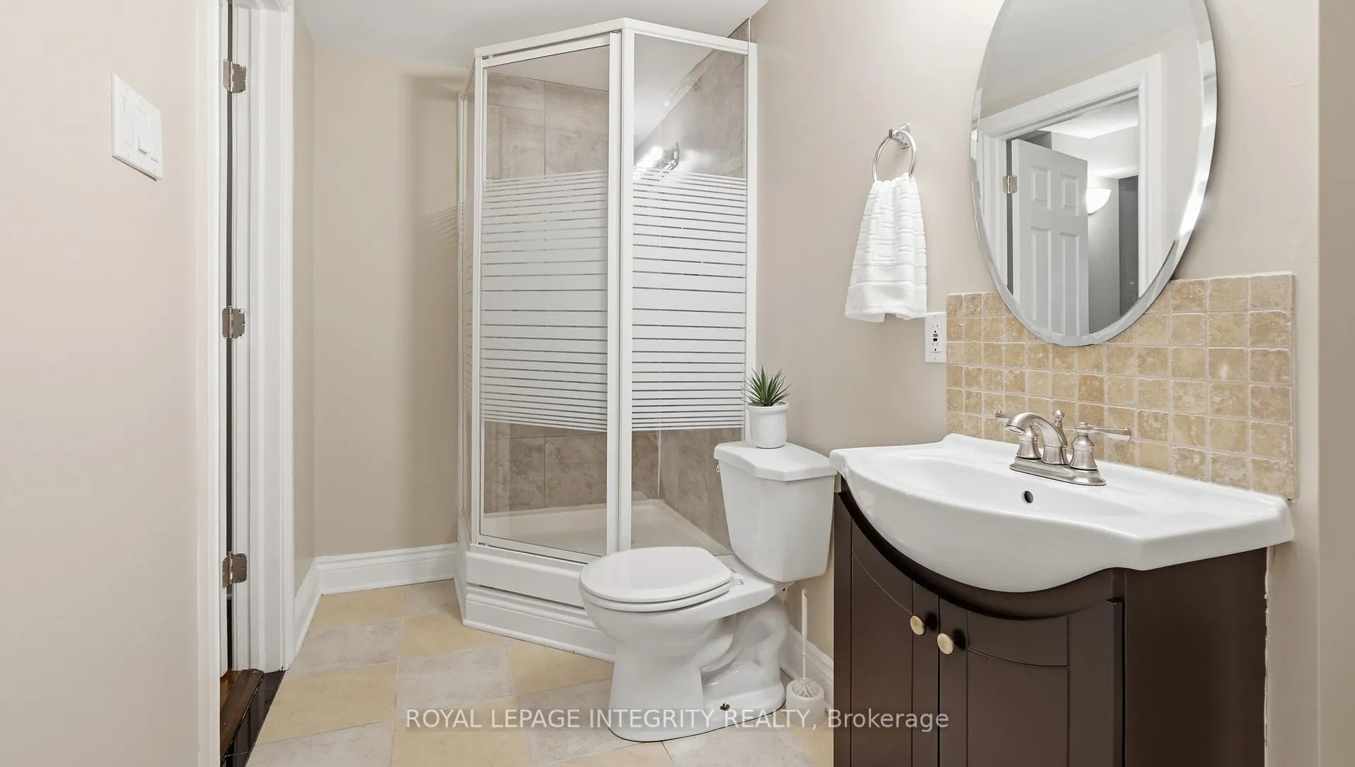 Photo 22 of 75 Whernside Terrace, Ottawa, Kanata - Morgan's Grant/South March — HOMEH