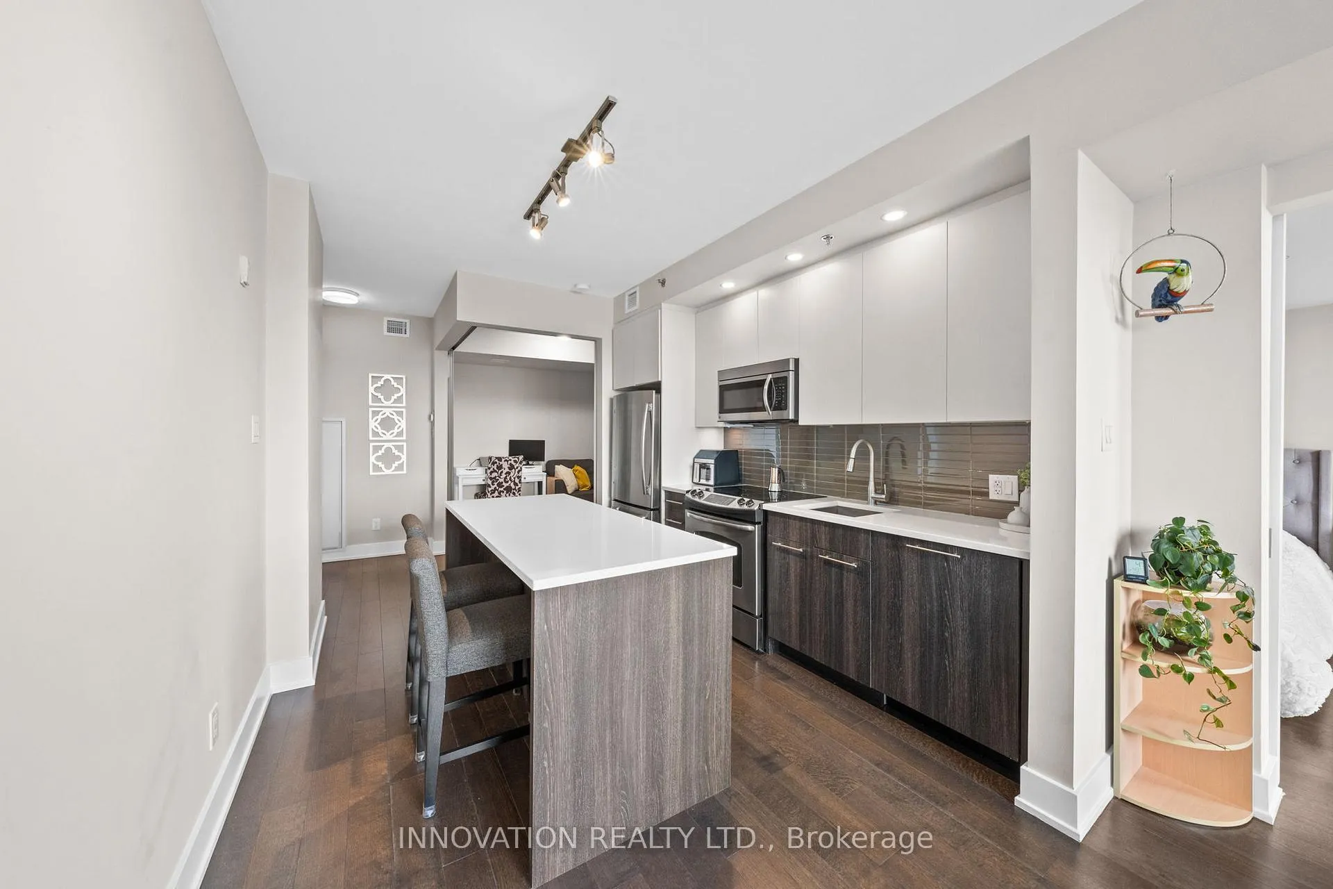Photo 10 of Unit 807, 88 Richmond Road, Ottawa, Westboro/Hampton Park — HOMEH
