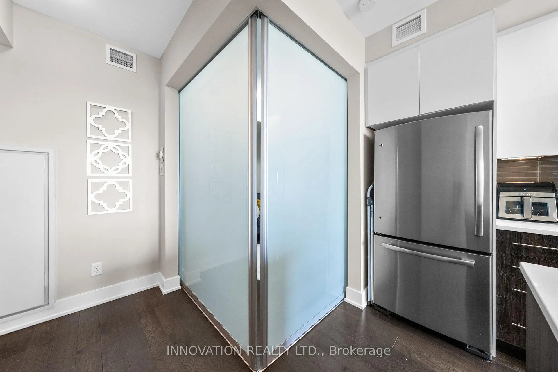Photo 22 of Unit 807, 88 Richmond Road, Ottawa, Westboro/Hampton Park — HOMEH