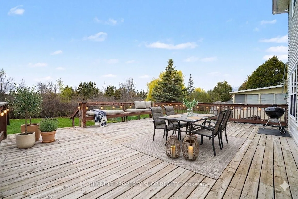 Photo 9 of 22 Poole Creek Crescent, Ottawa, Fringewood — HOMEH
