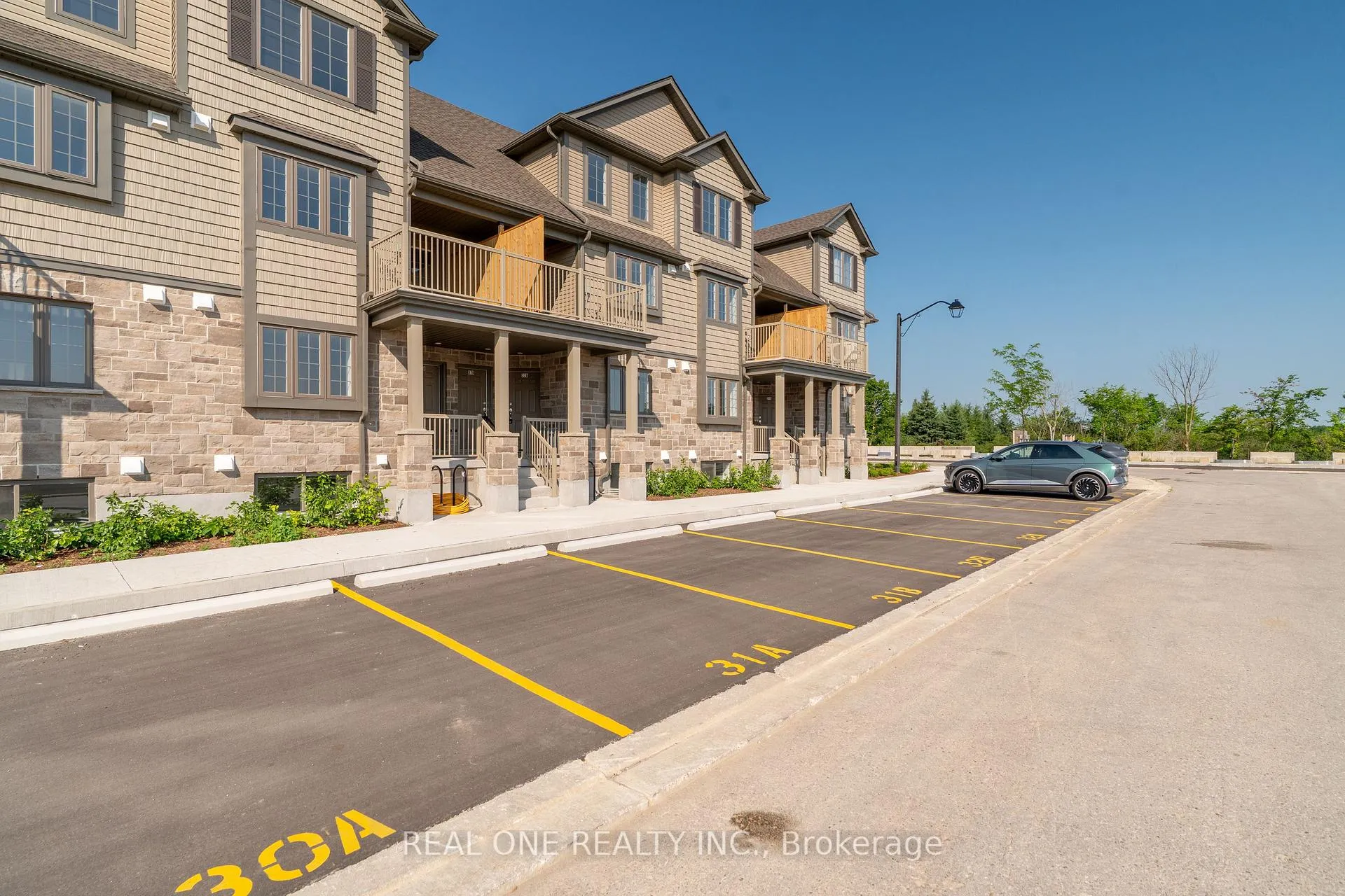 Photo 1 of Unit 31A, 85 Mullin Drive, Guelph, Victoria North — HOMEH