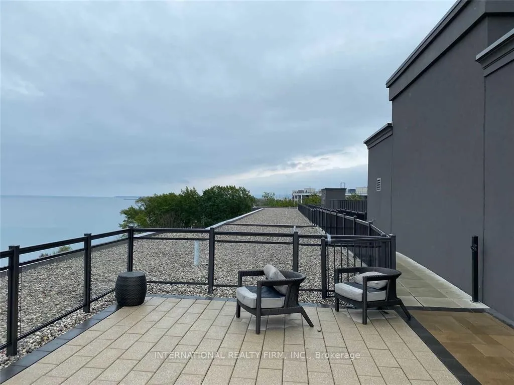 Photo 7 of Unit 233, 35 Southshore Crescent, Hamilton, Lakeshore — HOMEH