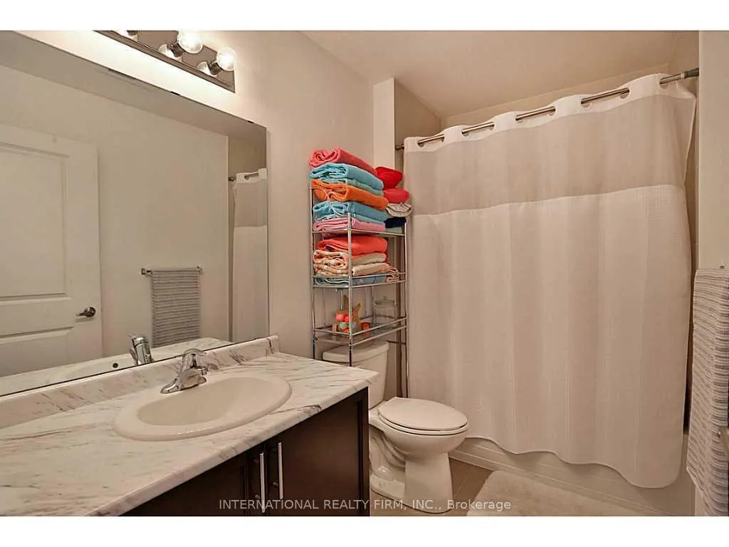 Photo 21 of Unit 233, 35 Southshore Crescent, Hamilton, Lakeshore — HOMEH