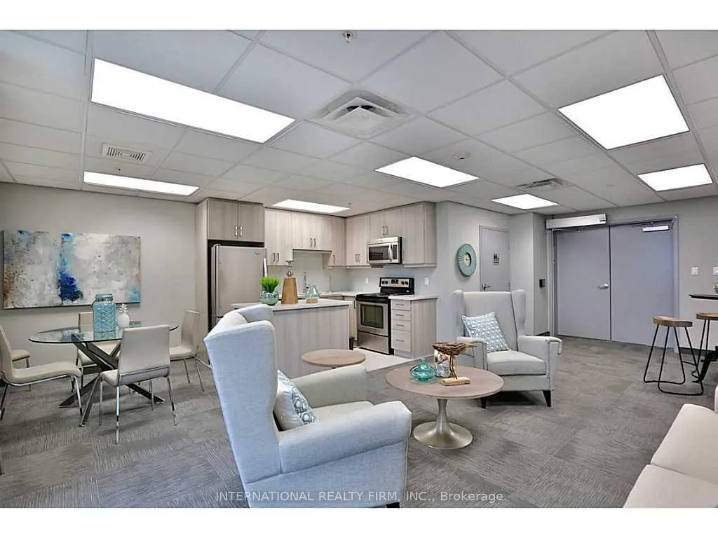 Photo 33 of Unit 233, 35 Southshore Crescent, Hamilton, Lakeshore — HOMEH