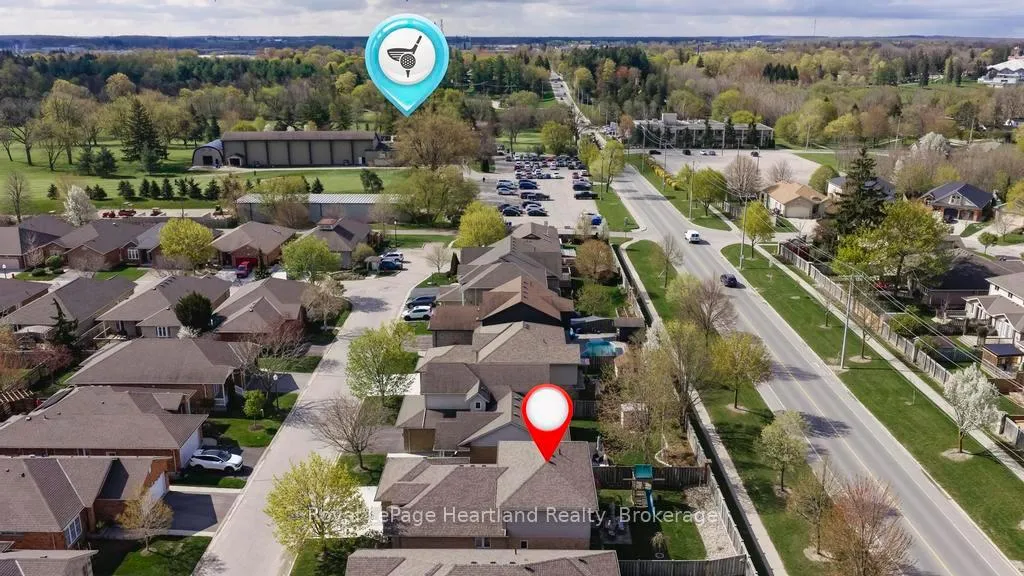 Photo 2 of 3-59 Eagle Drive, Stratford — HOMEH