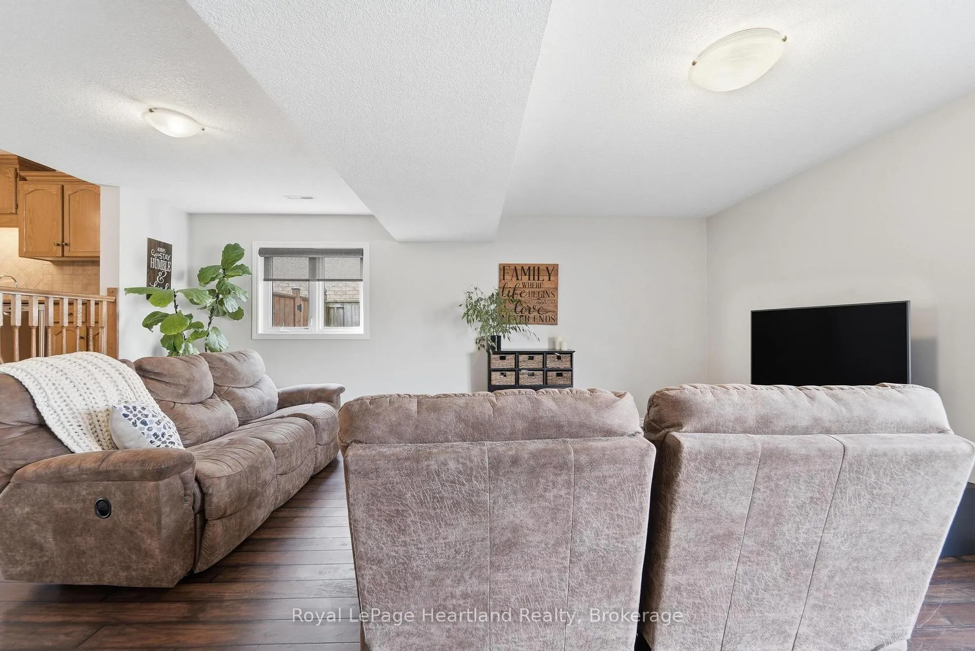 Photo 20 of 3-59 Eagle Drive, Stratford — HOMEH