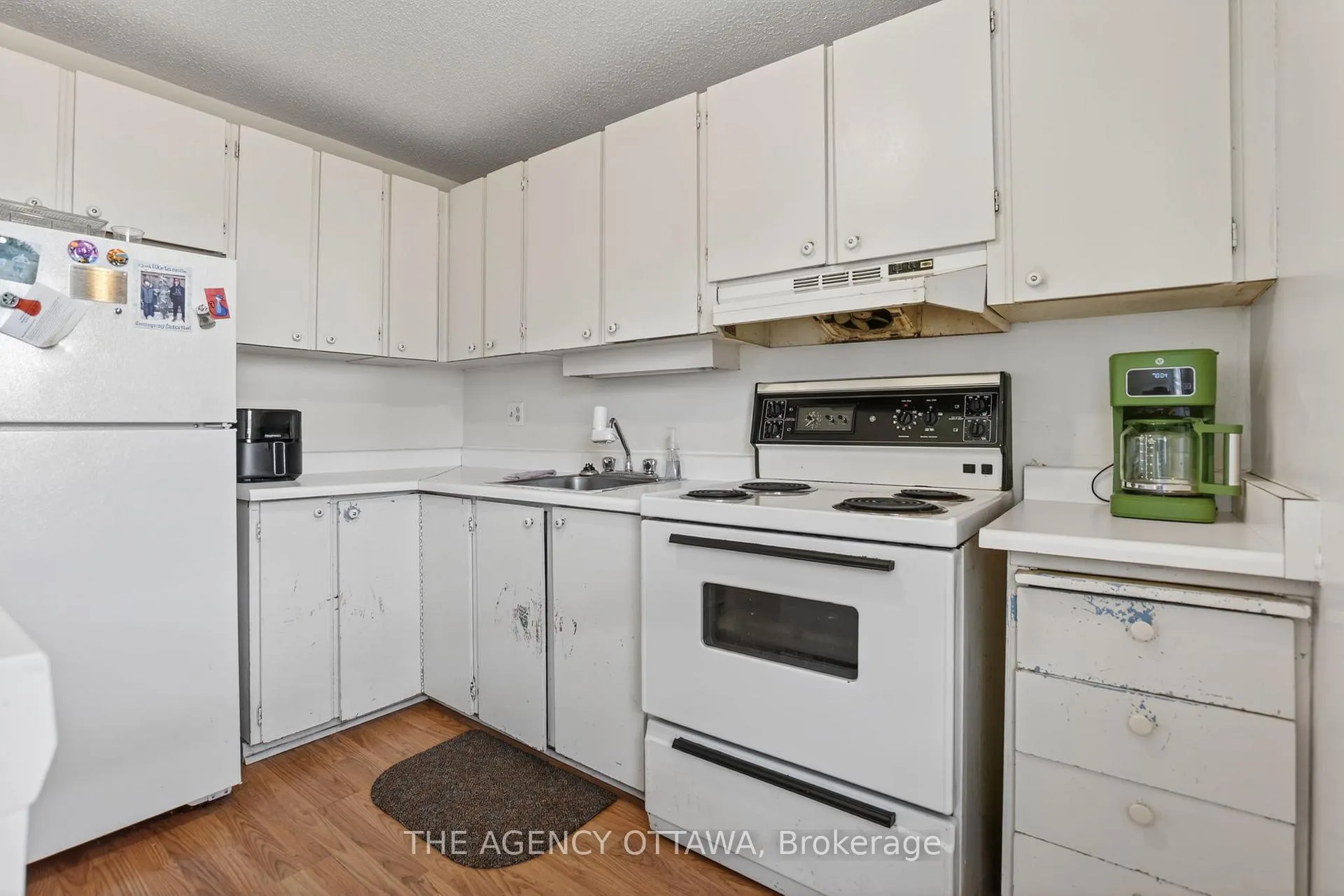 Photo 13 of Unit D, 5 Vanessa Terrace, Ottawa, Barrhaven - Pheasant Run — HOMEH