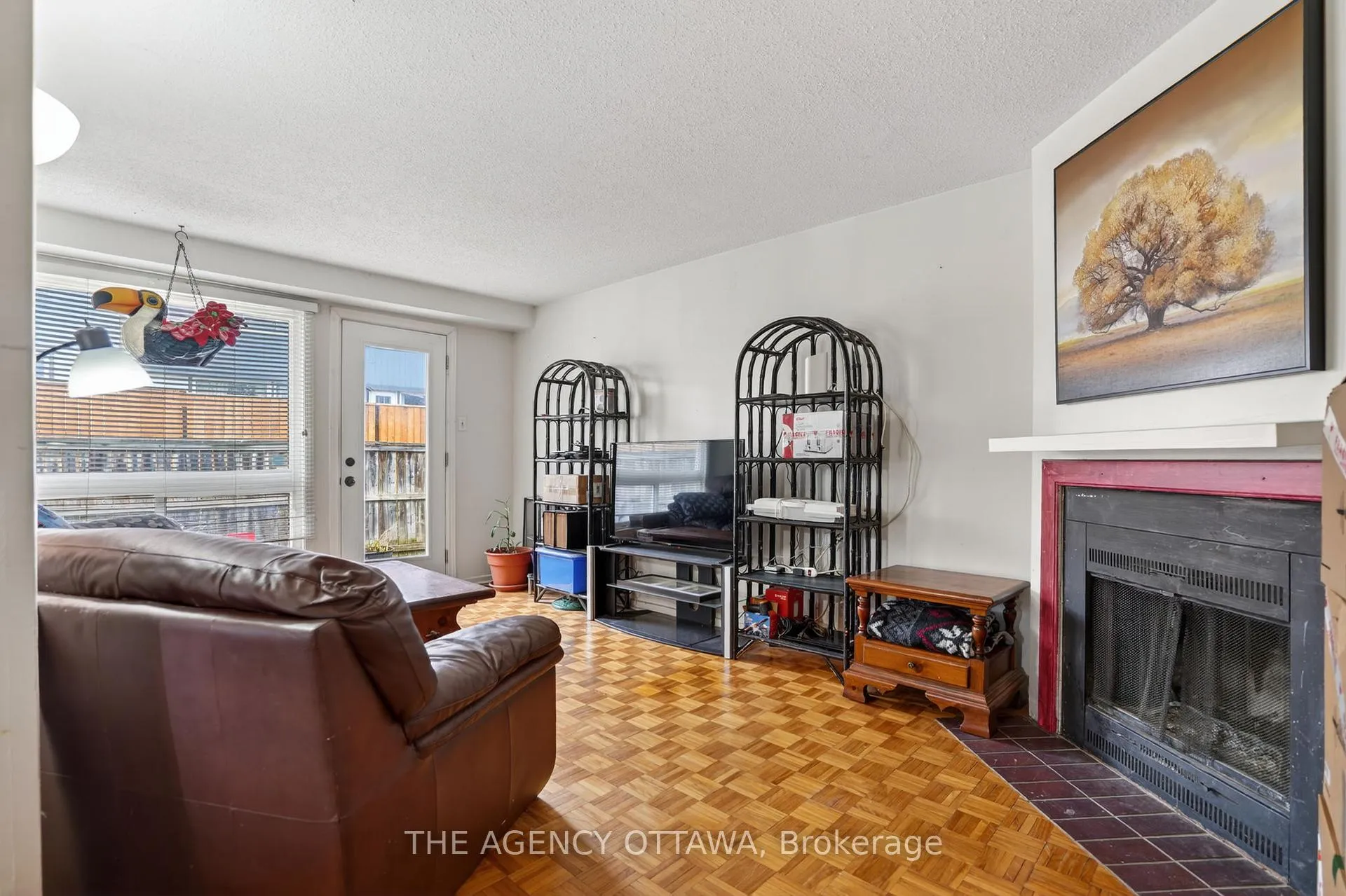 Photo 18 of Unit D, 5 Vanessa Terrace, Ottawa, Barrhaven - Pheasant Run — HOMEH