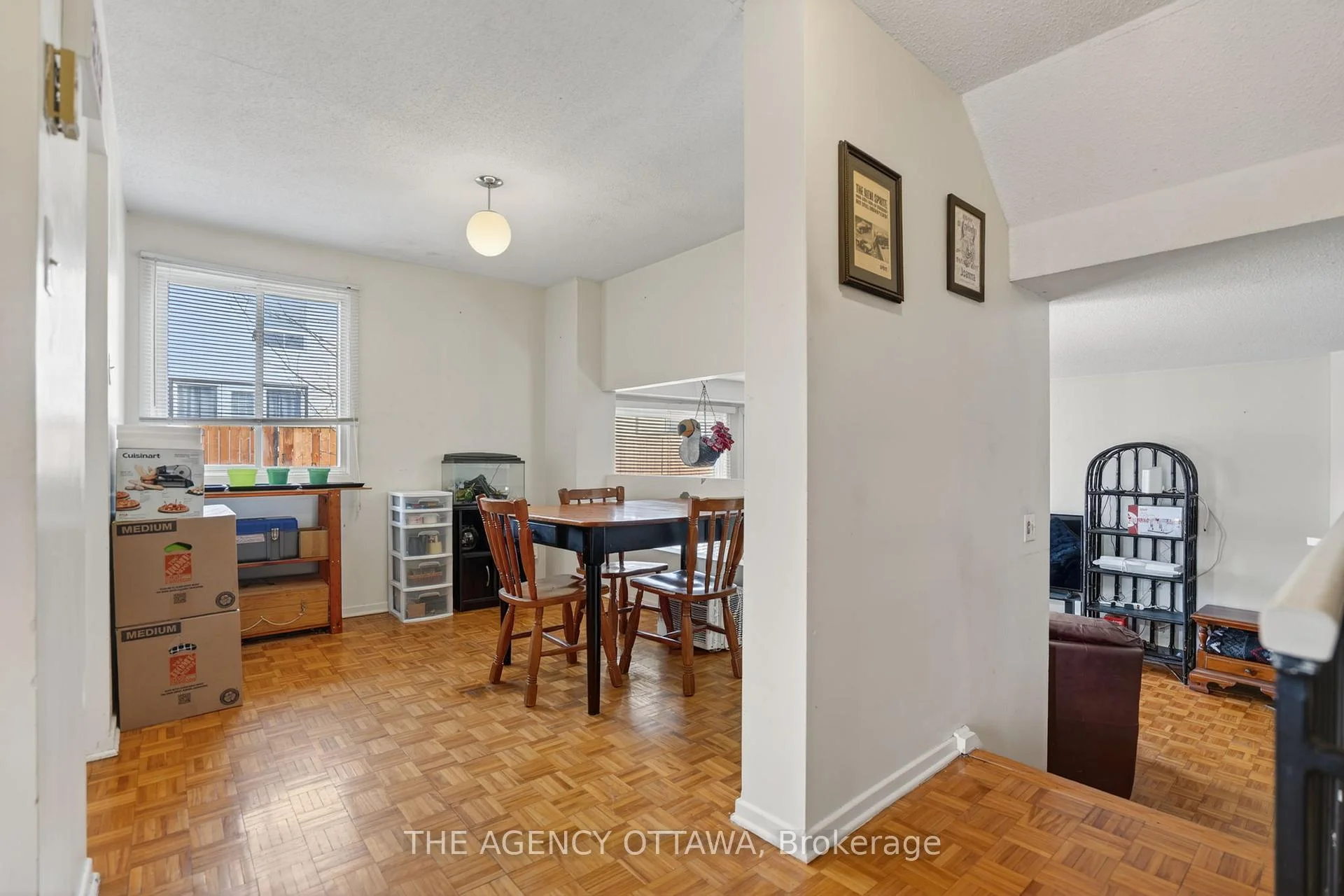 Photo 15 of Unit D, 5 Vanessa Terrace, Ottawa, Barrhaven - Pheasant Run — HOMEH