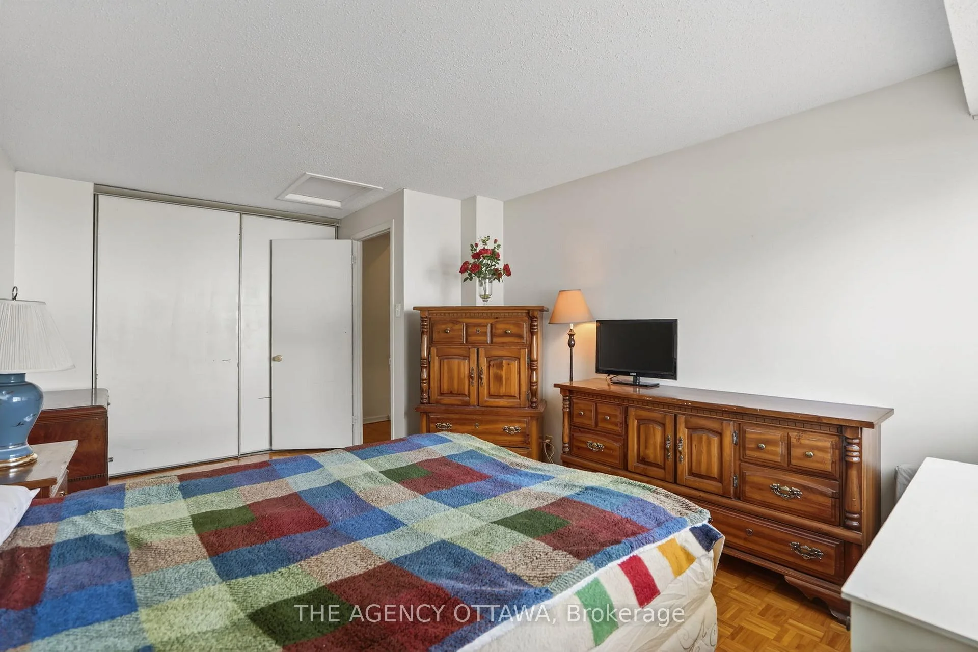 Photo 26 of Unit D, 5 Vanessa Terrace, Ottawa, Barrhaven - Pheasant Run — HOMEH