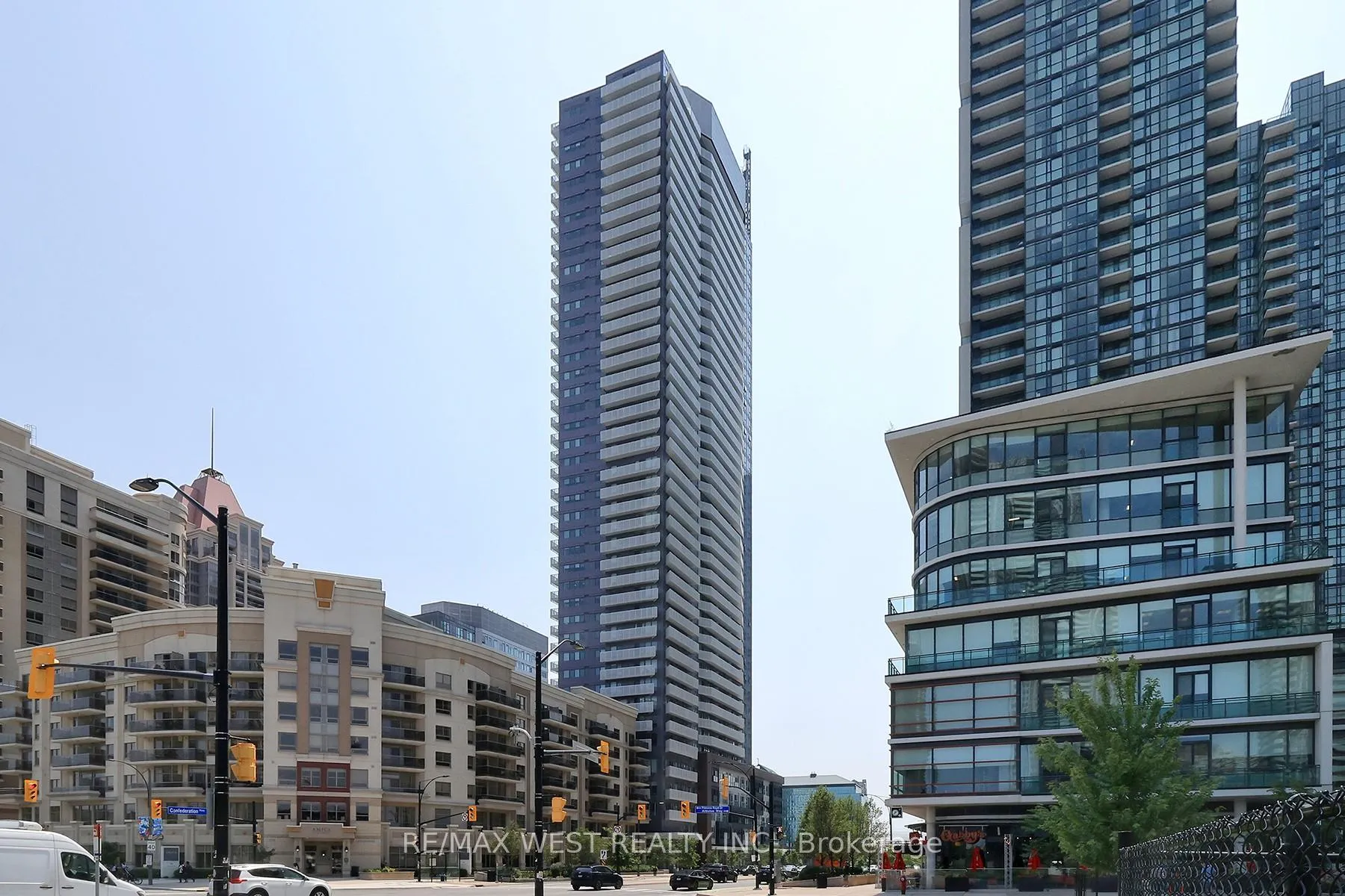 Photo 4 of Unit 412, 4065 Confederation Parkway, Mississauga, City Centre — HOMEH