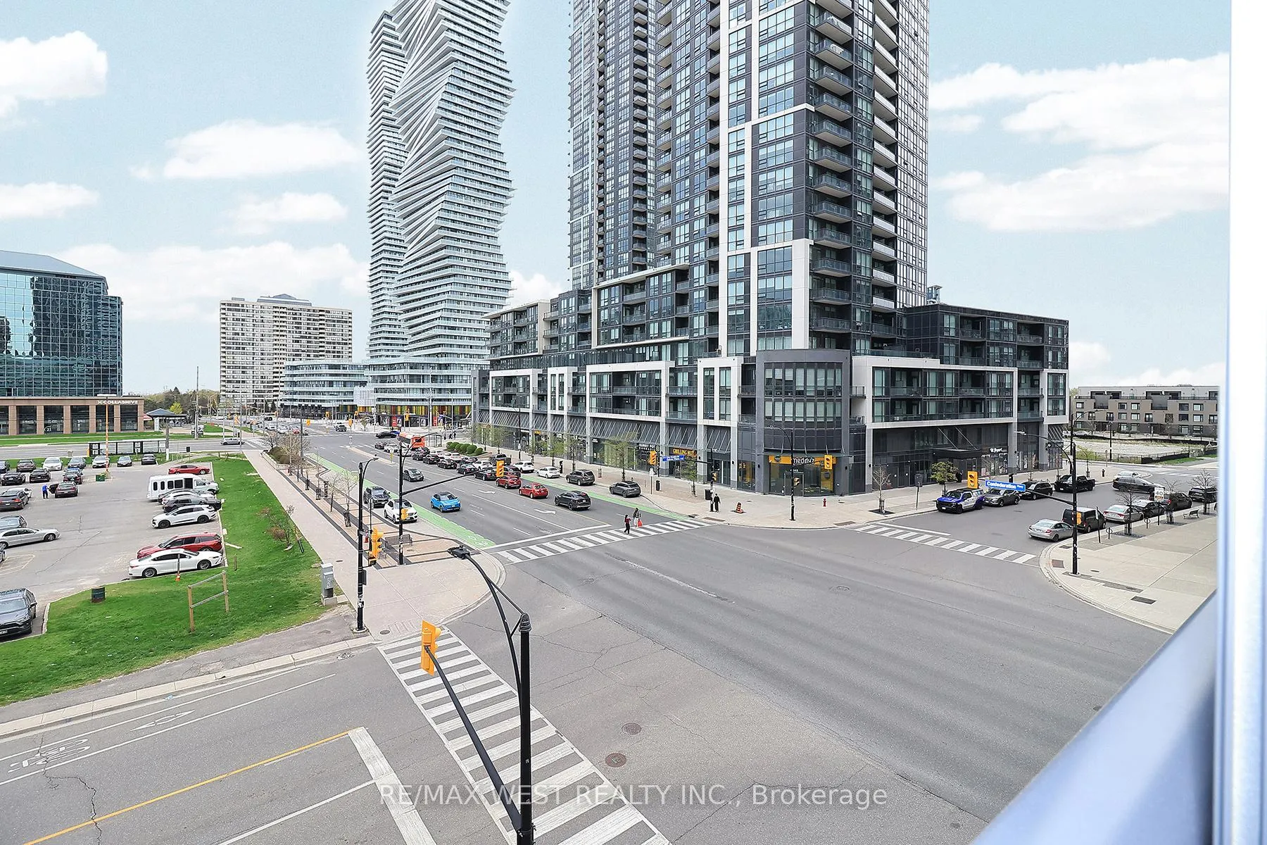 Photo 18 of Unit 412, 4065 Confederation Parkway, Mississauga, City Centre — HOMEH