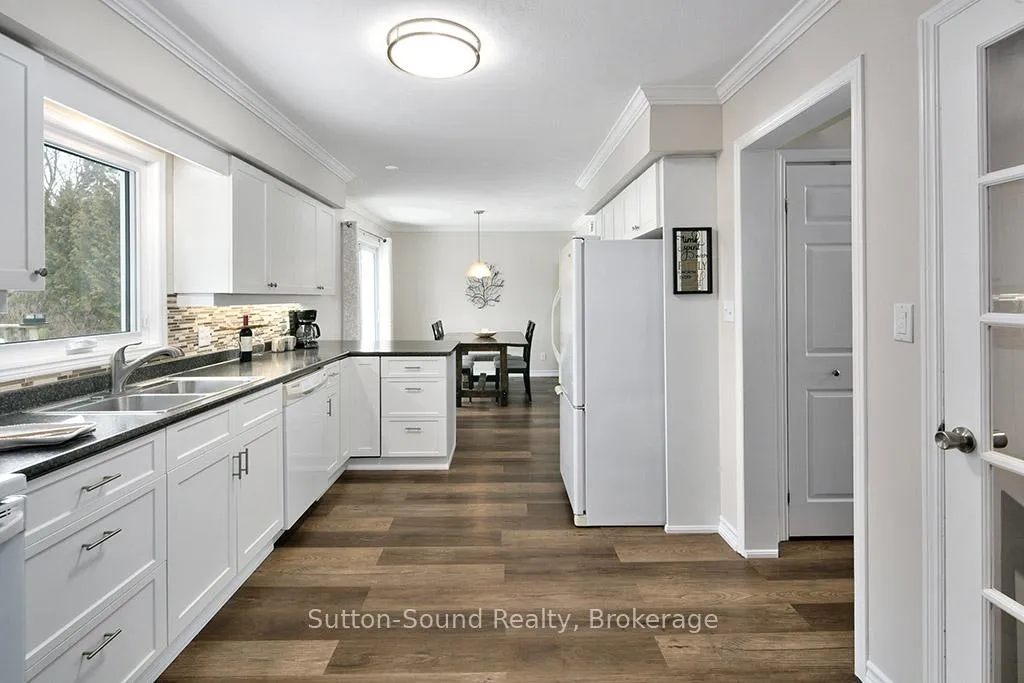 Photo 16 of 468 8th Avenue E, Owen Sound — HOMEH