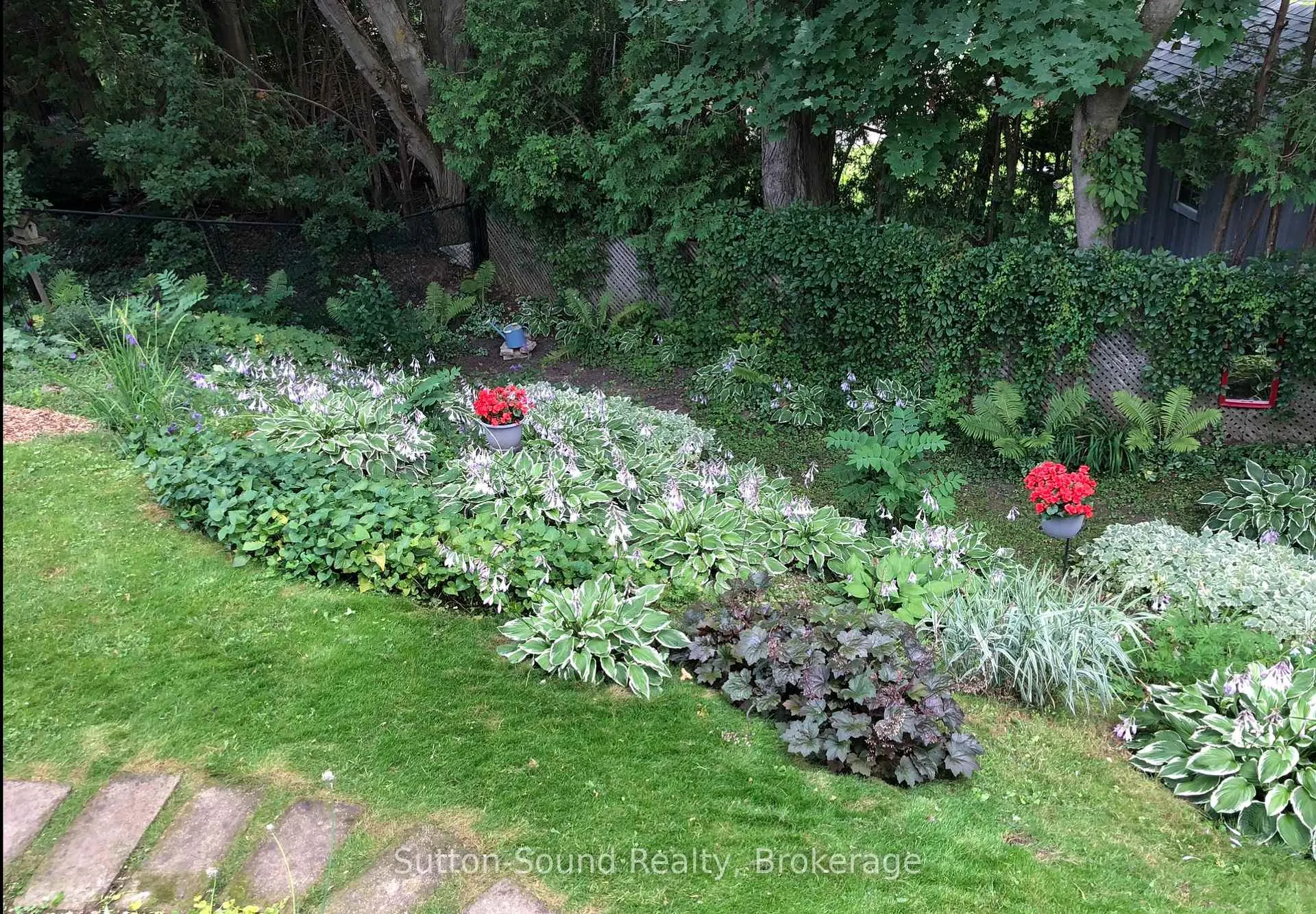 Photo 32 of 468 8th Avenue E, Owen Sound — HOMEH