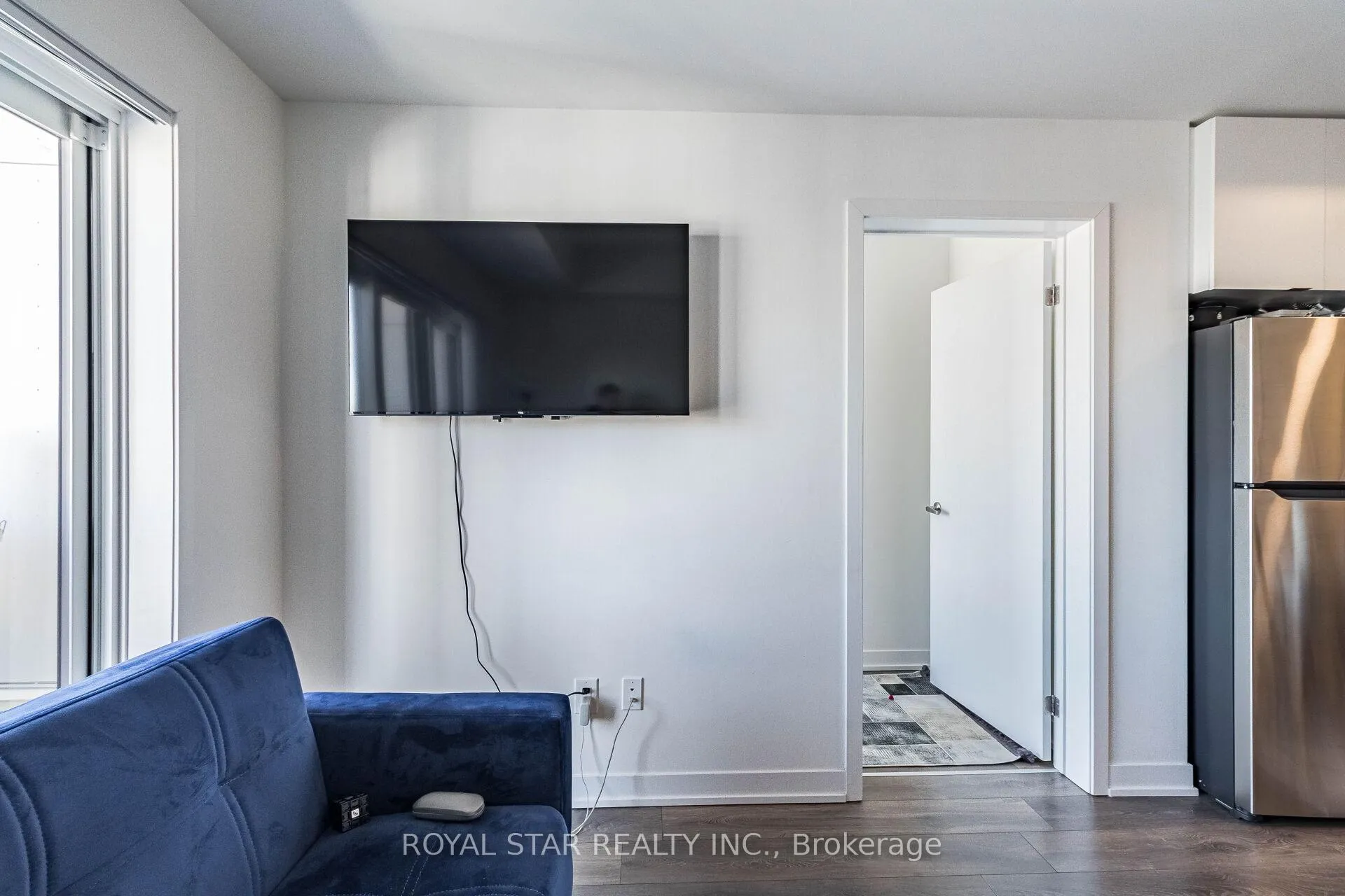 Photo 28 of Unit 401, 120 Canon Jackson Drive, North York, Beechborough-Greenbrook — HOMEH