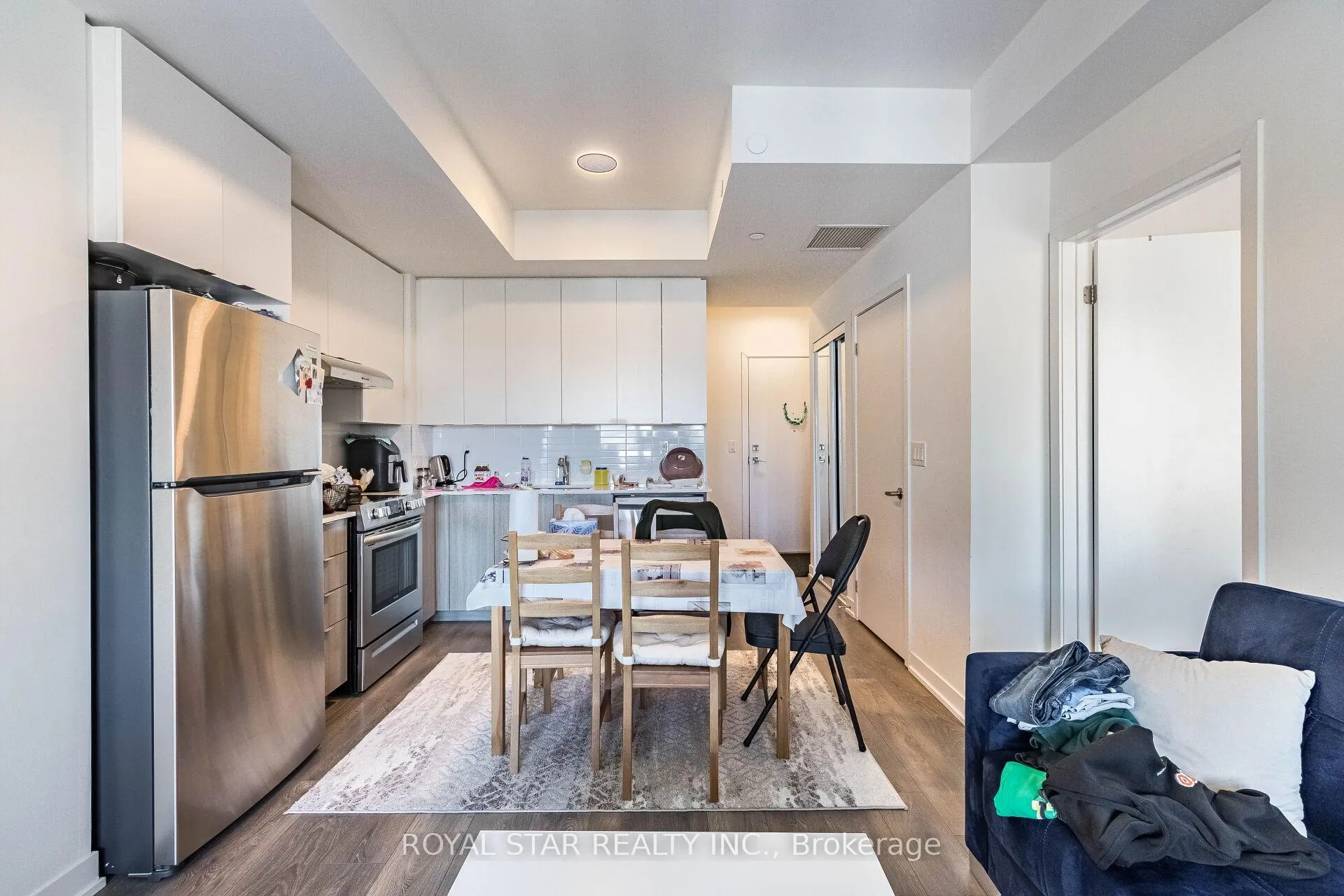 Photo 29 of Unit 401, 120 Canon Jackson Drive, North York, Beechborough-Greenbrook — HOMEH