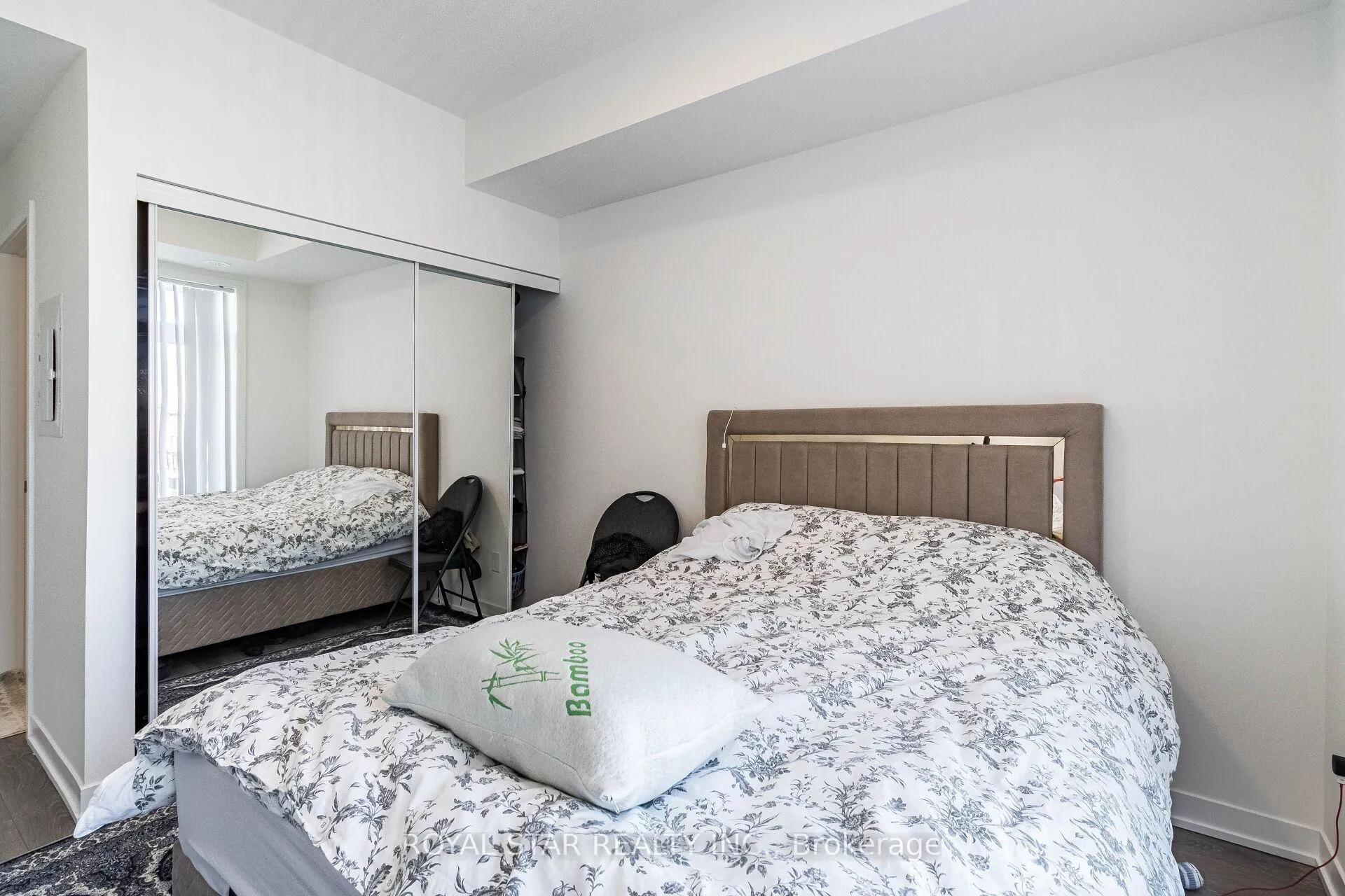 Photo 31 of Unit 401, 120 Canon Jackson Drive, North York, Beechborough-Greenbrook — HOMEH