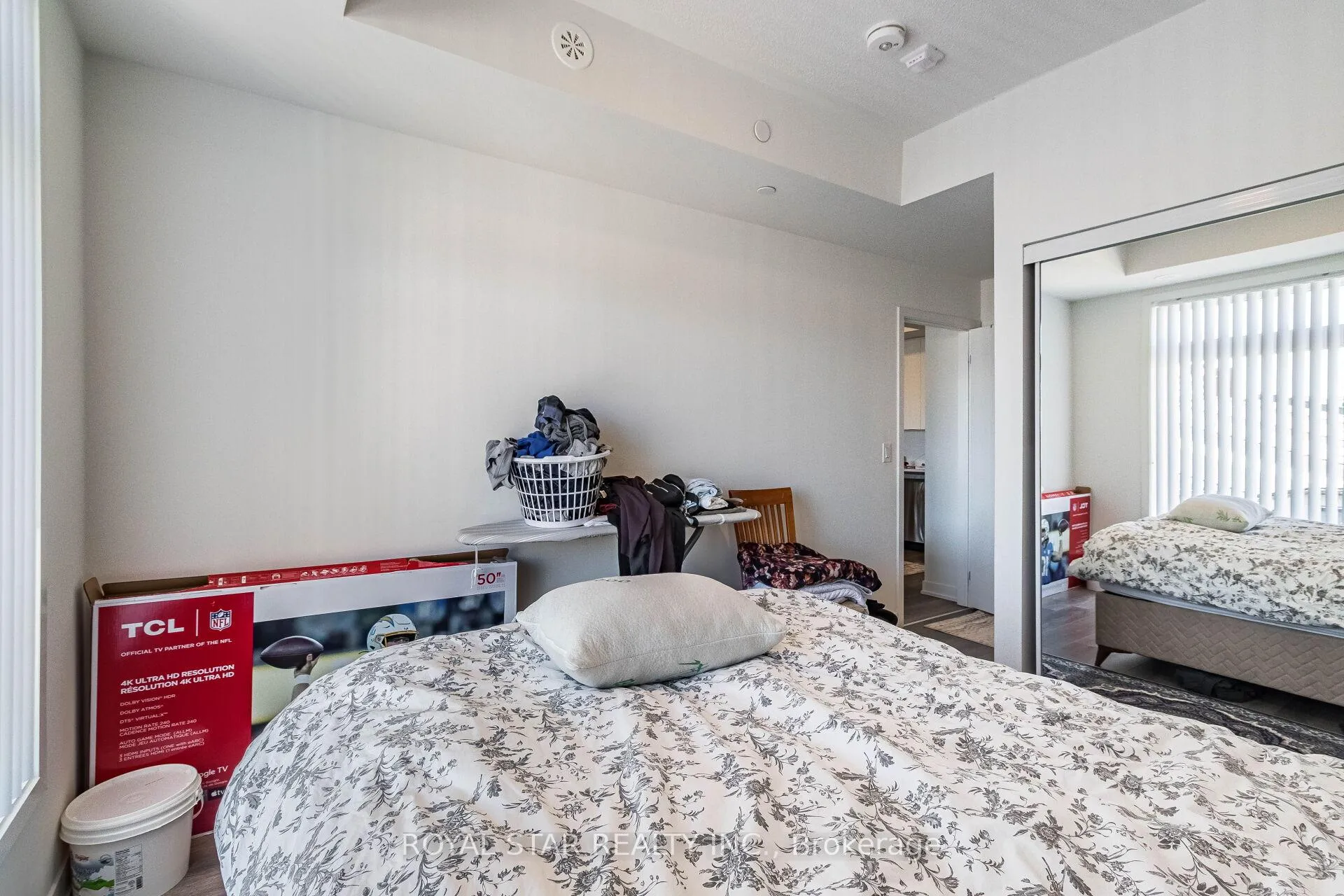 Photo 33 of Unit 401, 120 Canon Jackson Drive, North York, Beechborough-Greenbrook — HOMEH