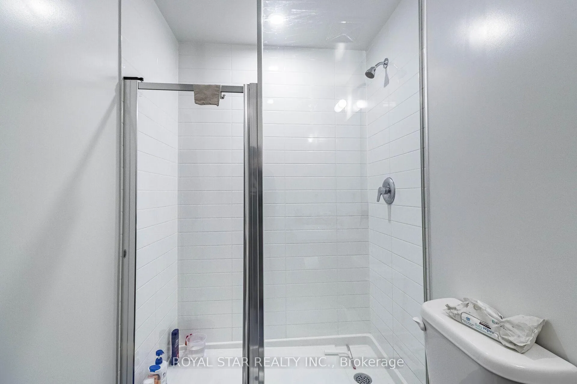 Photo 34 of Unit 401, 120 Canon Jackson Drive, North York, Beechborough-Greenbrook — HOMEH