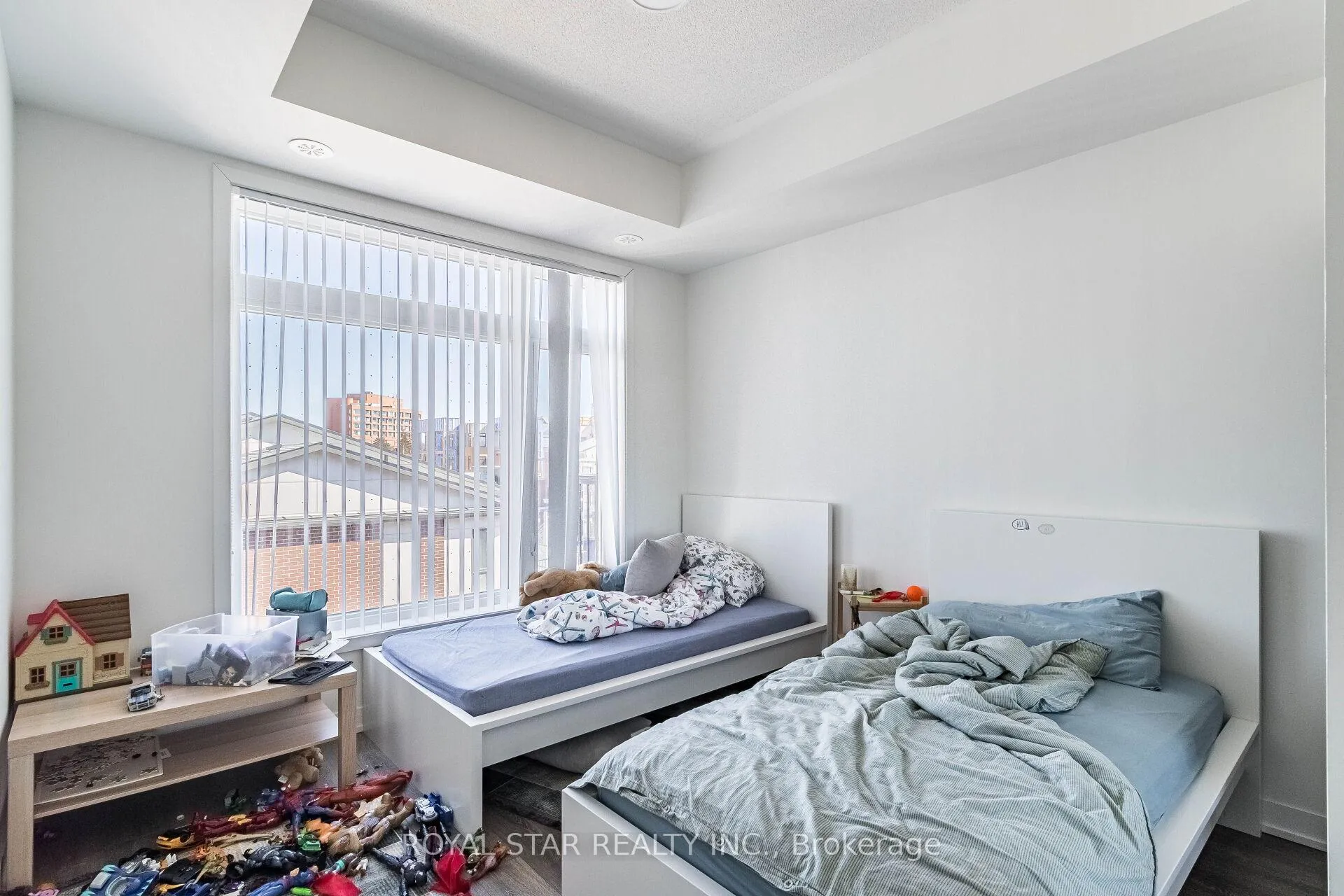 Photo 36 of Unit 401, 120 Canon Jackson Drive, North York, Beechborough-Greenbrook — HOMEH