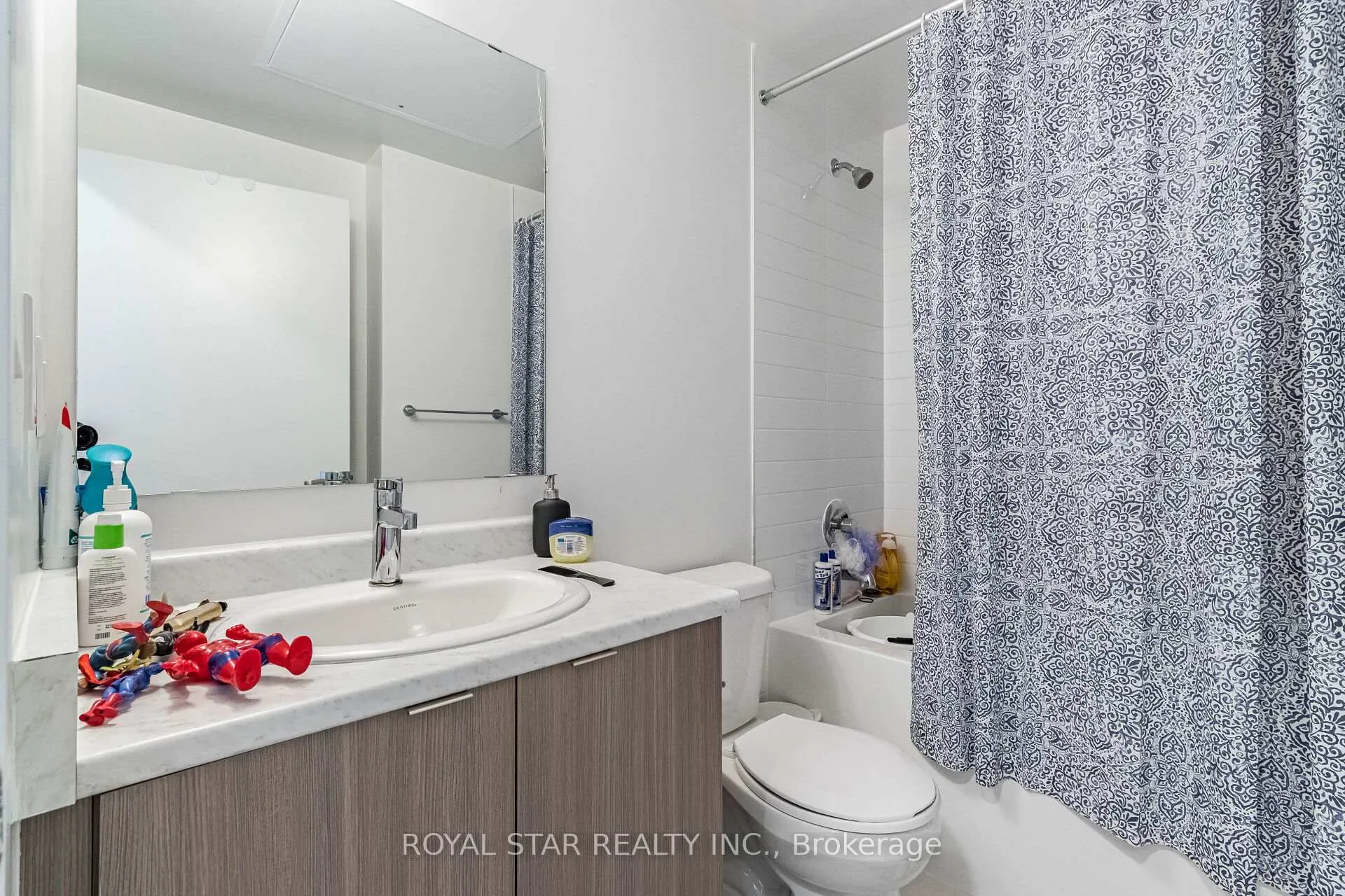 Photo 40 of Unit 401, 120 Canon Jackson Drive, North York, Beechborough-Greenbrook — HOMEH