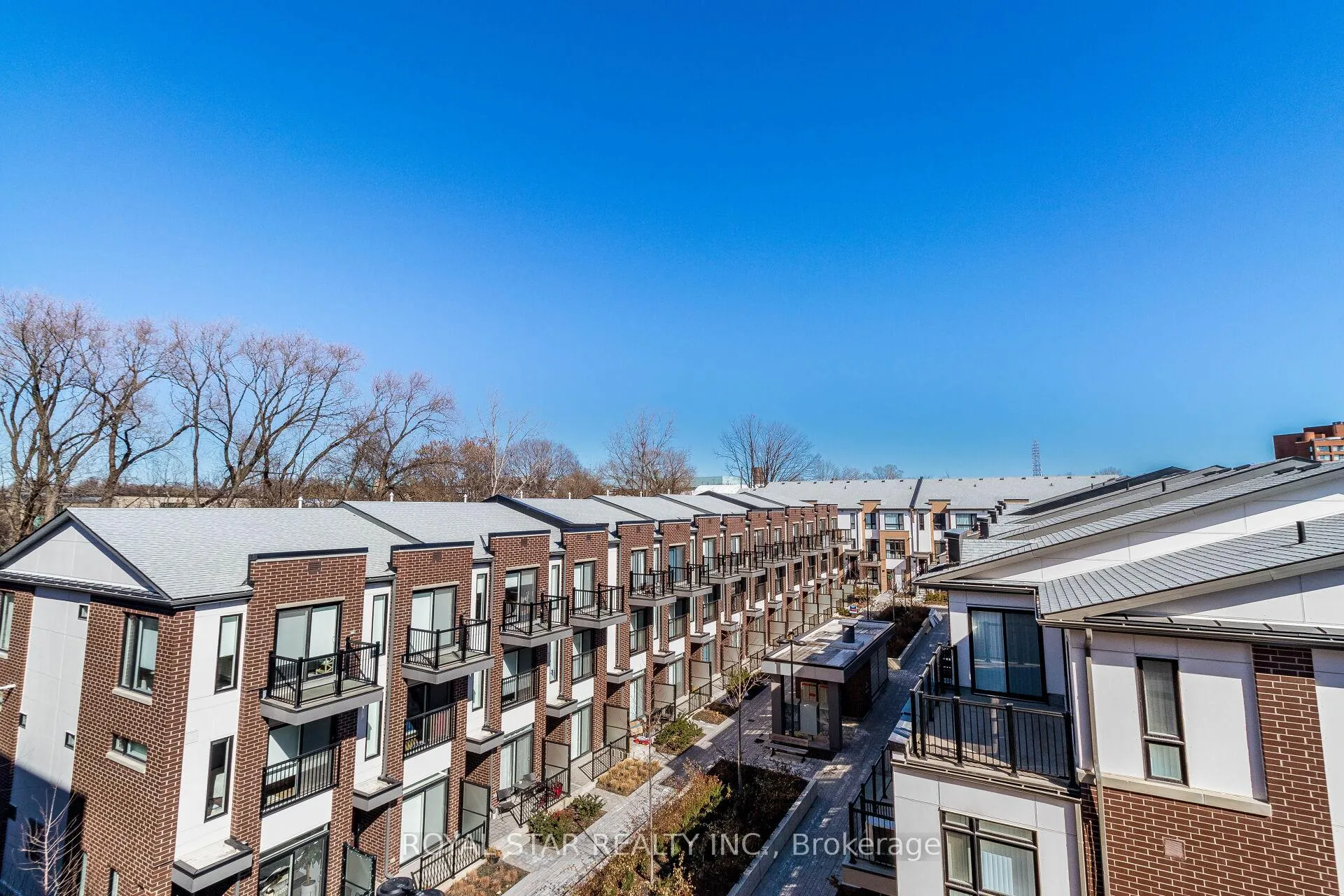 Photo 45 of Unit 401, 120 Canon Jackson Drive, North York, Beechborough-Greenbrook — HOMEH