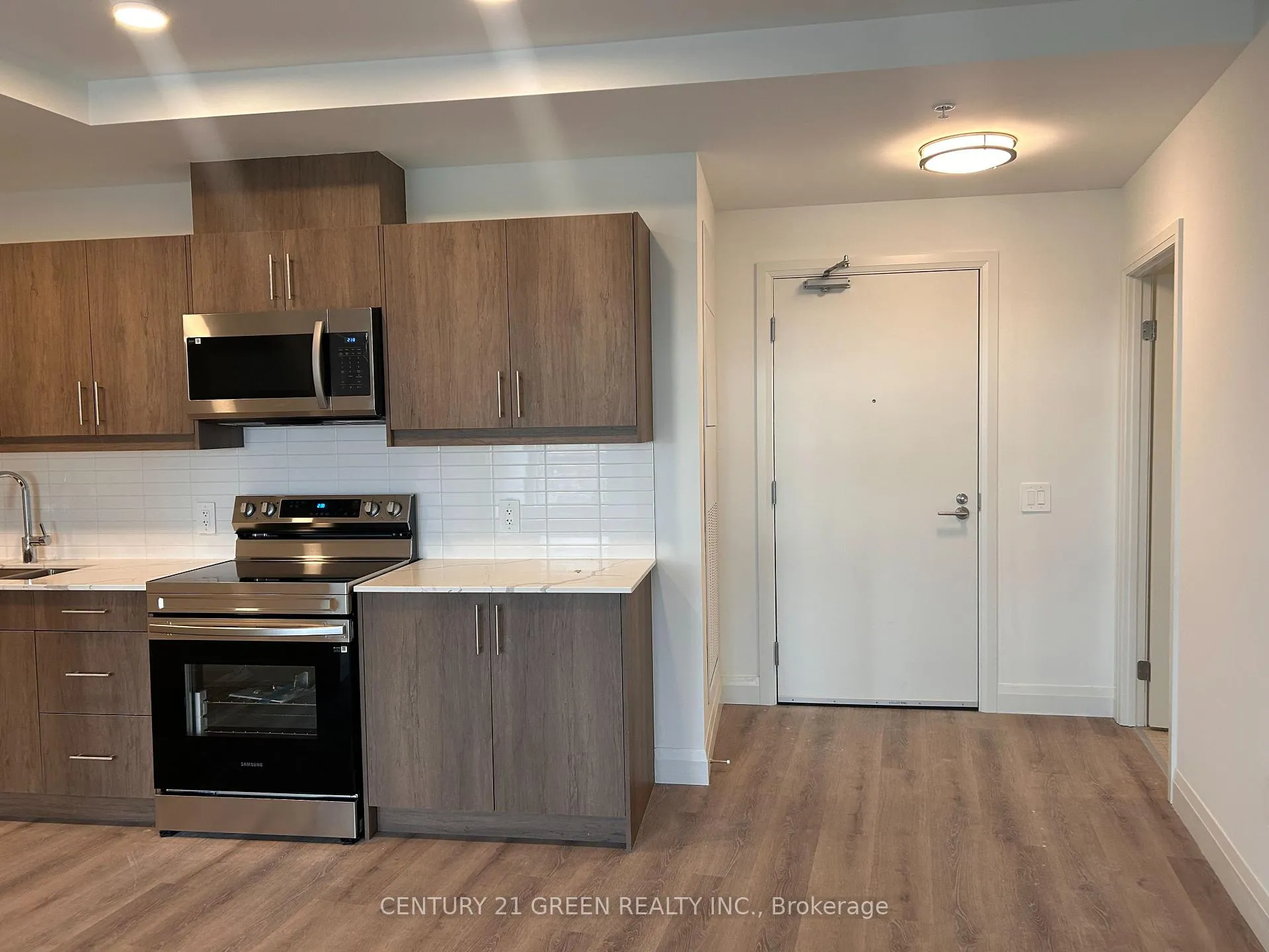 Photo 3 of Unit 1105, 1333 Weber Street E, Kitchener — HOMEH