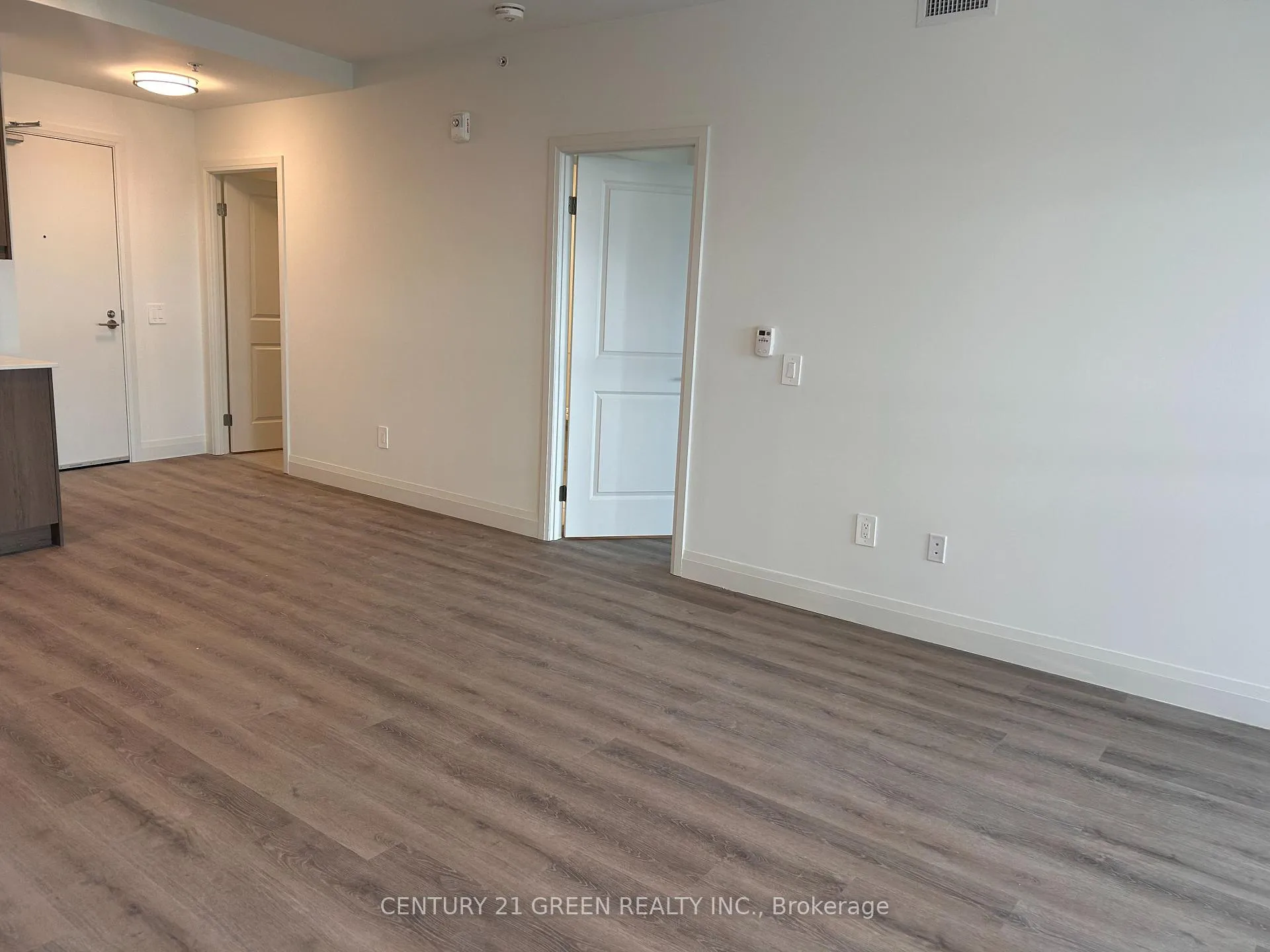 Photo 7 of Unit 1105, 1333 Weber Street E, Kitchener — HOMEH