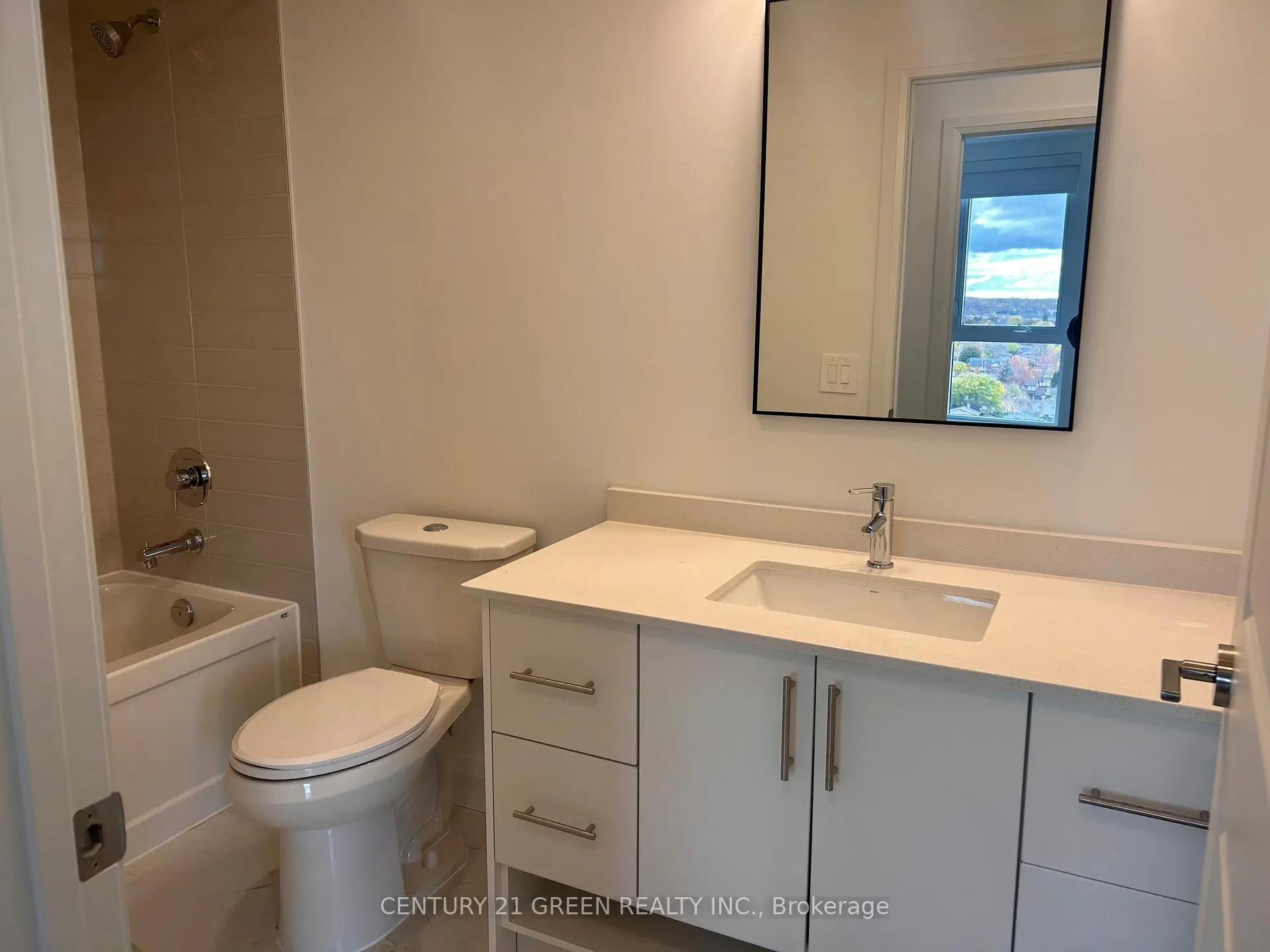 Photo 8 of Unit 1105, 1333 Weber Street E, Kitchener — HOMEH