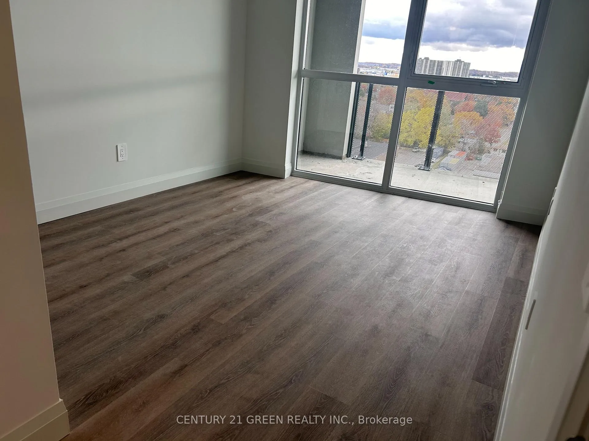 Photo 9 of Unit 1105, 1333 Weber Street E, Kitchener — HOMEH