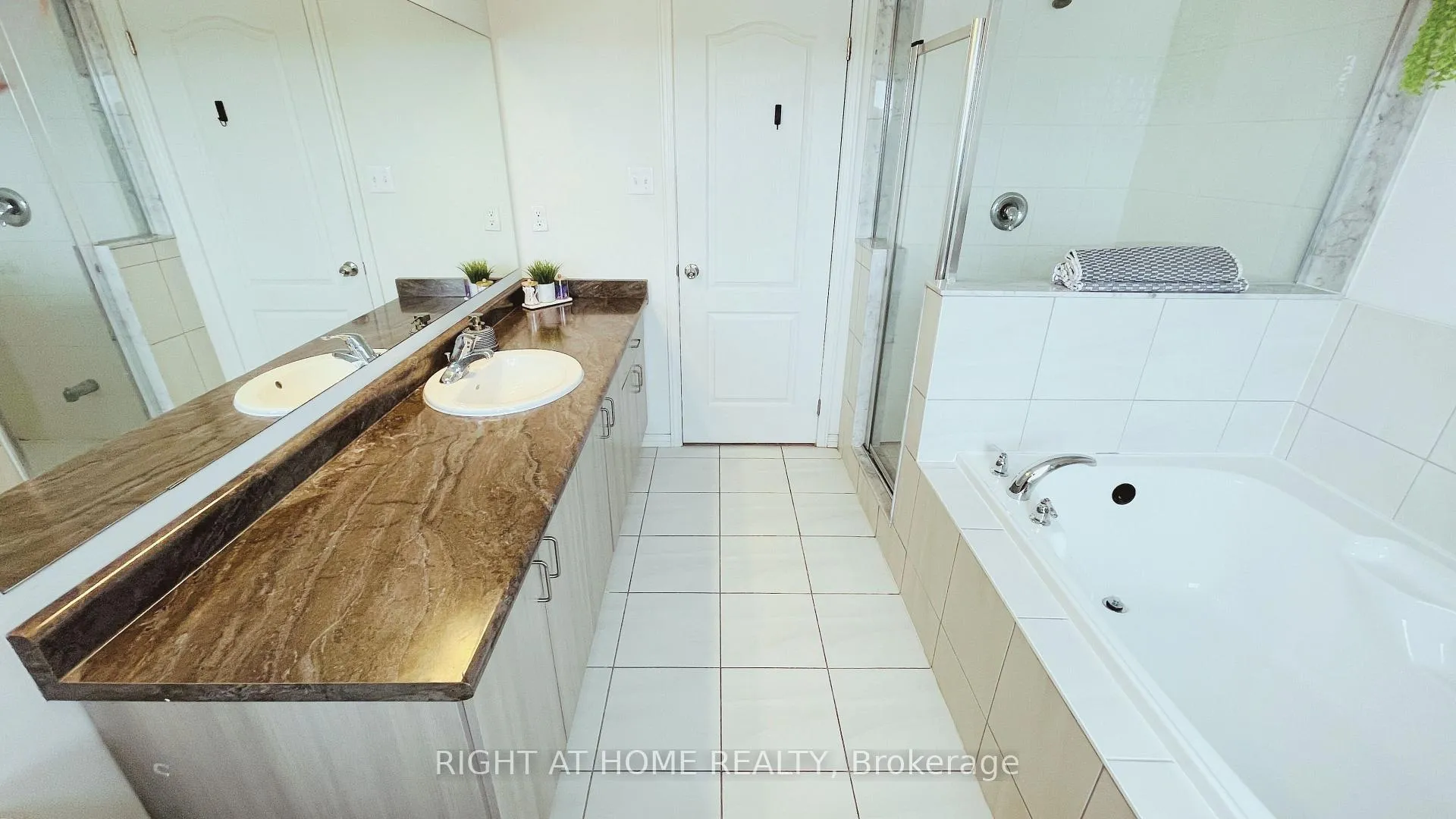 Photo 31 of 2372 Chevron Prince Path, Oshawa, Windfields — HOMEH