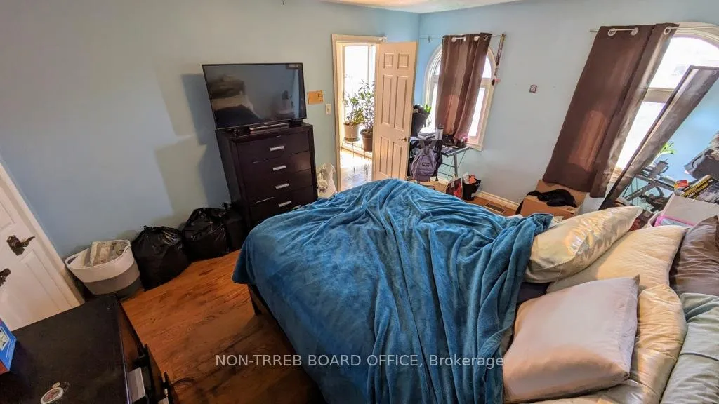 Photo 28 of 32 Albion Falls Boulevard, Hamilton, Trenholme — HOMEH