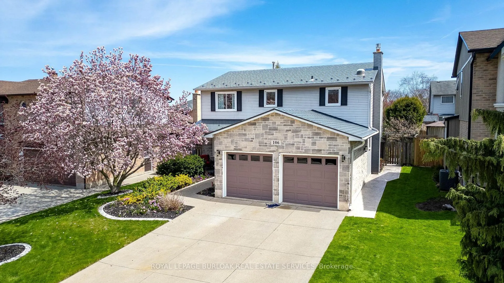 Photo 1 of 106 Maple Drive, Hamilton, Stoney Creek — HOMEH